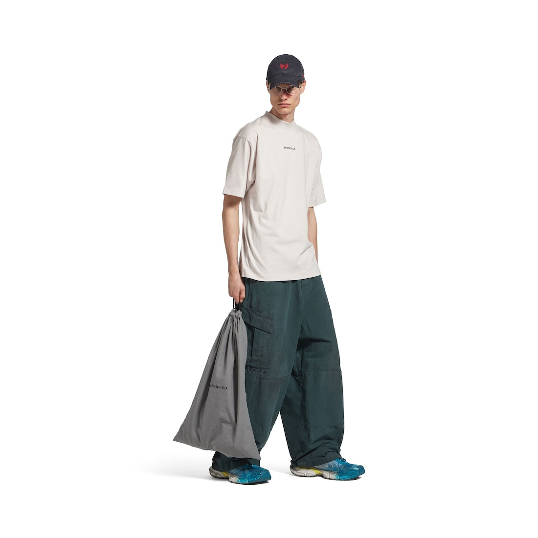 Men's Large Cargo Pants in Forest Green - 2