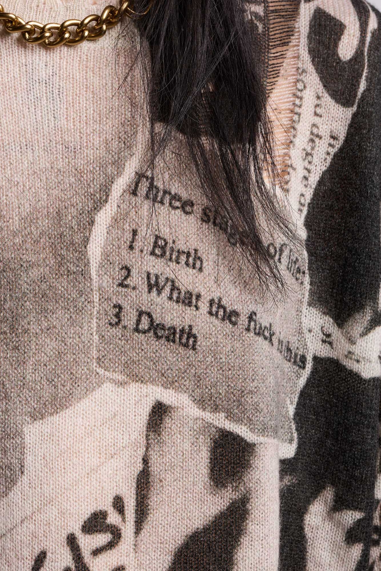 PRINTED BOYFRIEND SWEATER - NEWSPAPER - 8