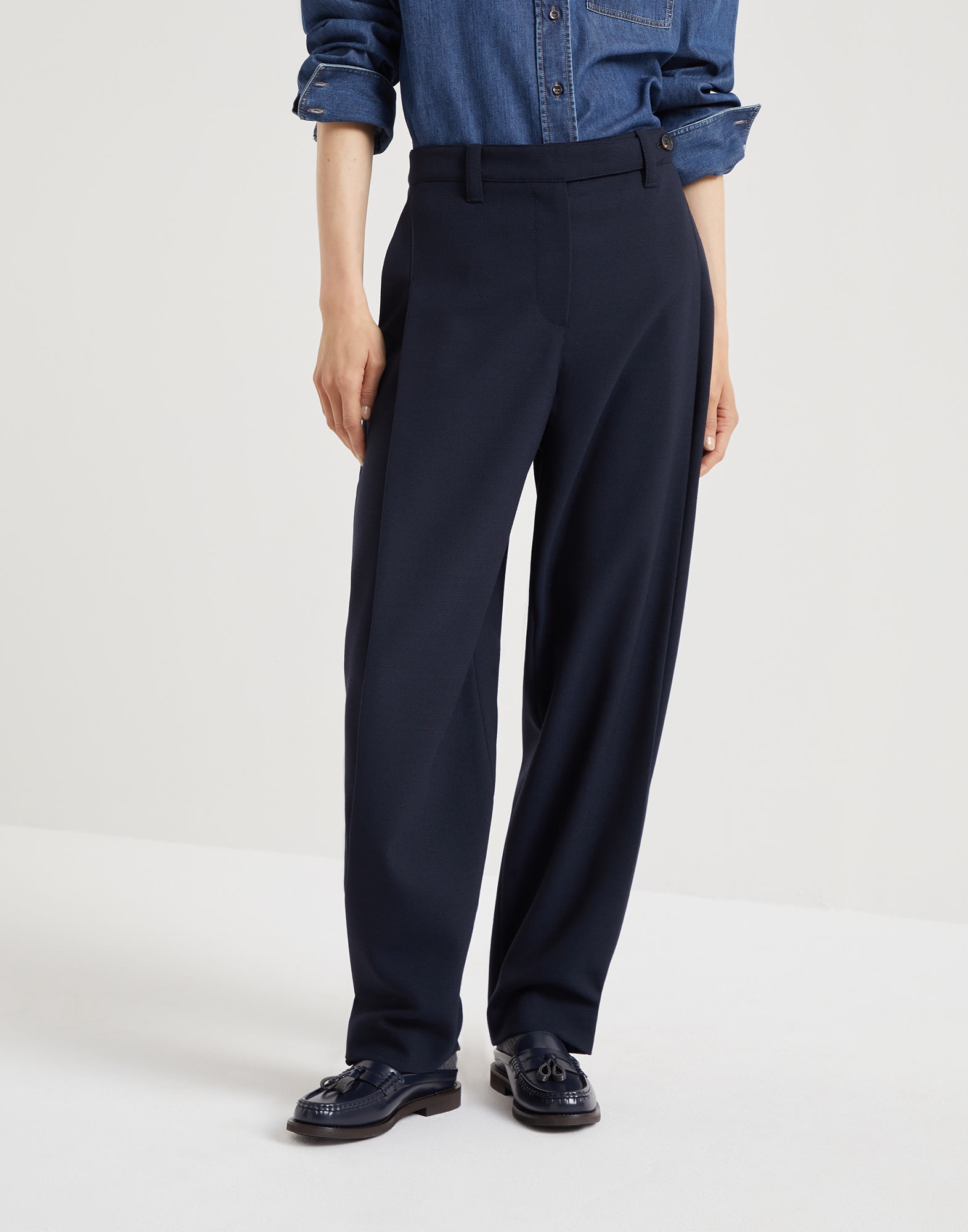 パンツ BRUNELLO CUCINELLI Stretch virgin wool cigarette trousers wi Cigarette trousers for Woman in Beige | Brunello Cucinelli