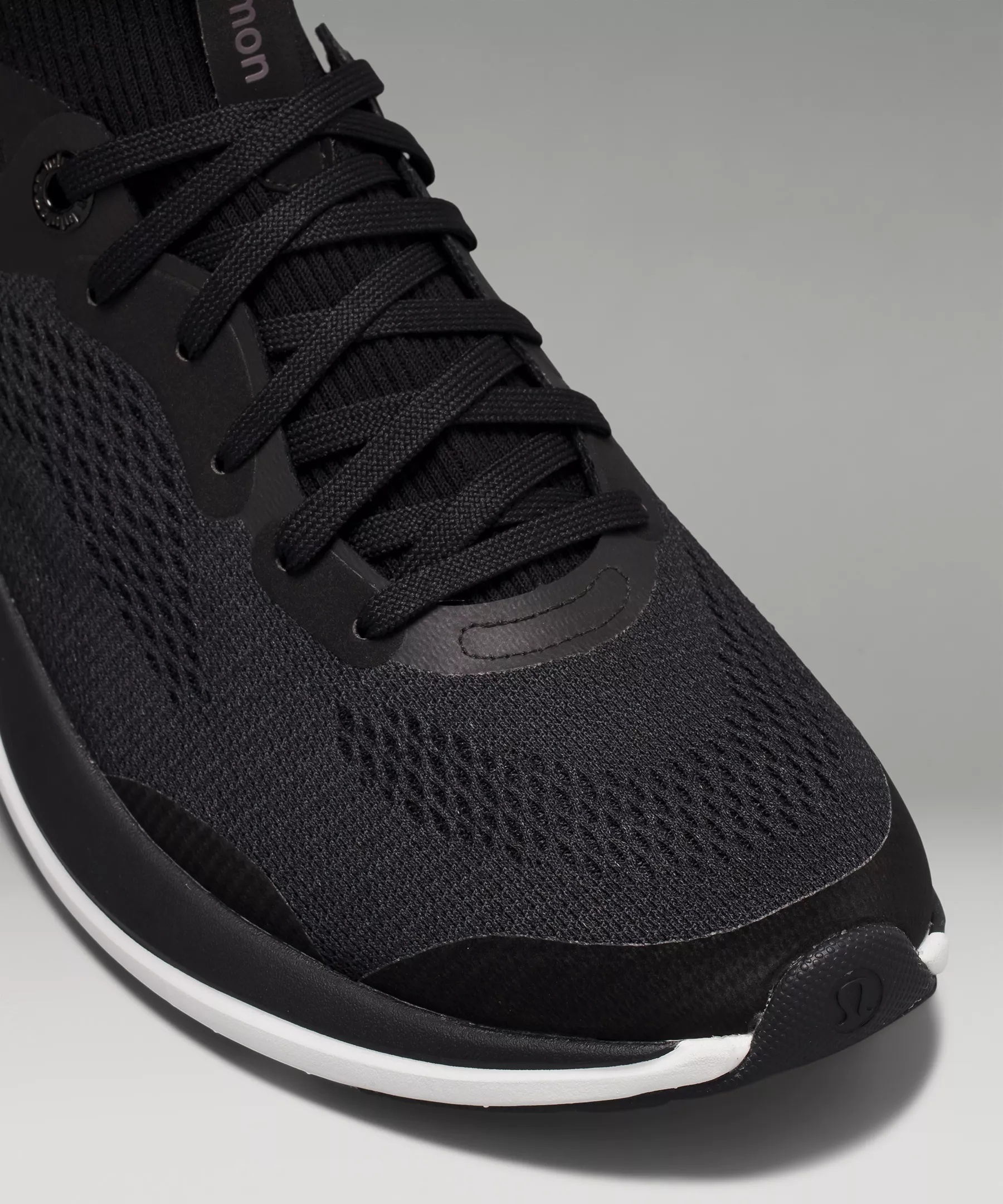 chargefeel Mid Women's Workout Shoe - 8