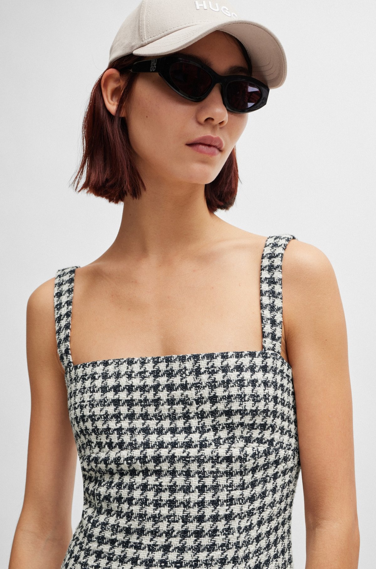 MINI DRESS WITH HOUNDSTOOTH PATTERN - 5