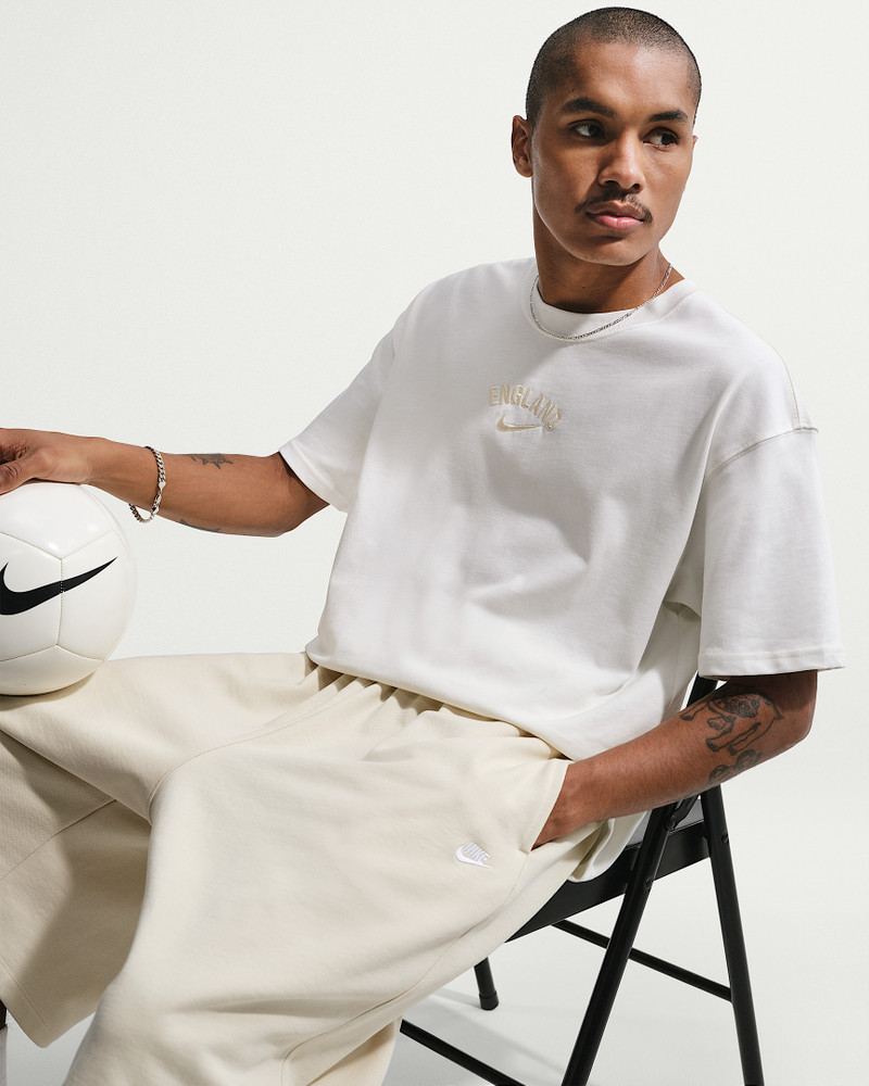 England Premium Men's Nike Soccer T-Shirt 3