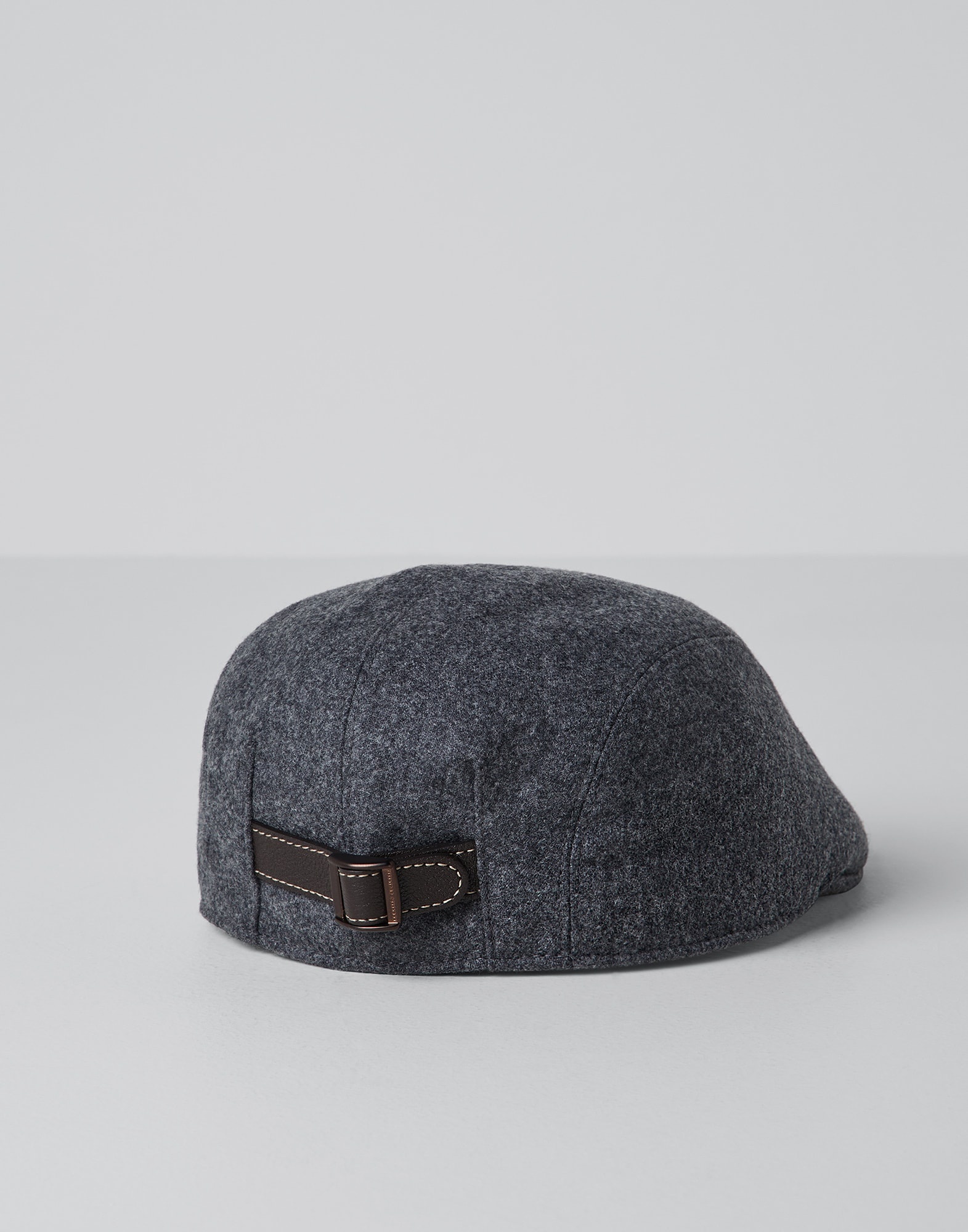 Virgin wool flannel flat cap with embroidered logo - 2