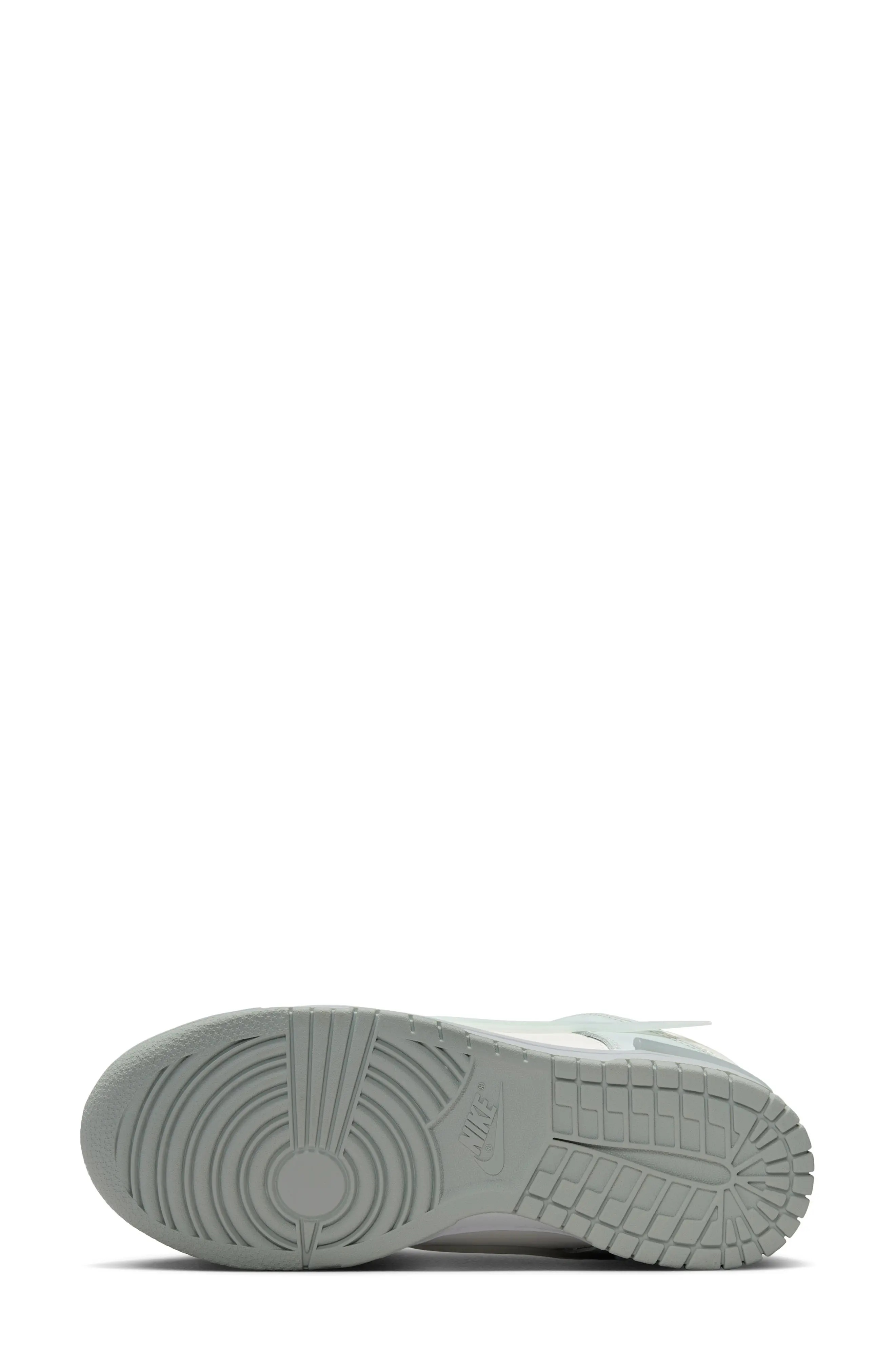 Dunk Low Twist Sneaker in Light Silver/White - 4