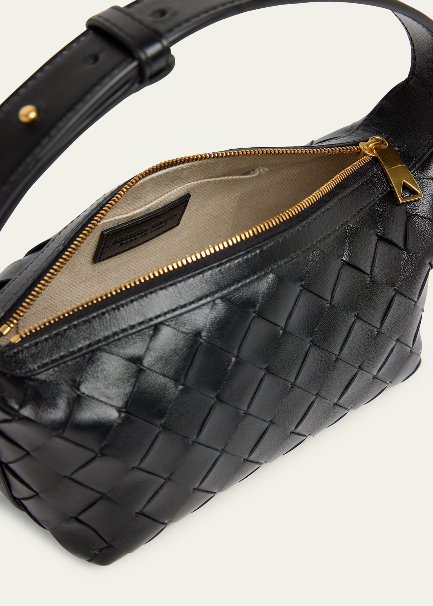 Wallace Town Pouch Shoulder Bag - 4