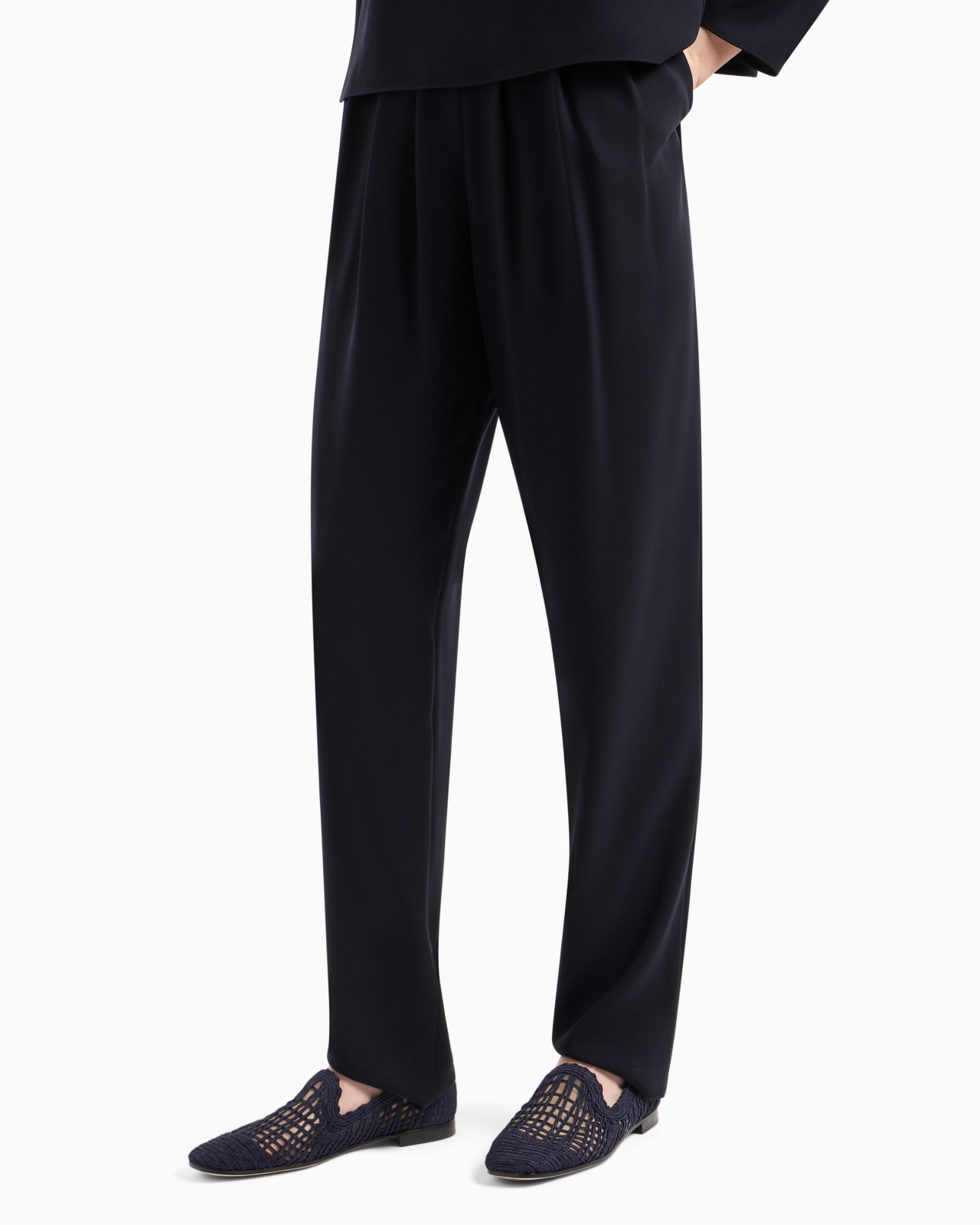 Darted, high-waisted trousers in techno cady - 2