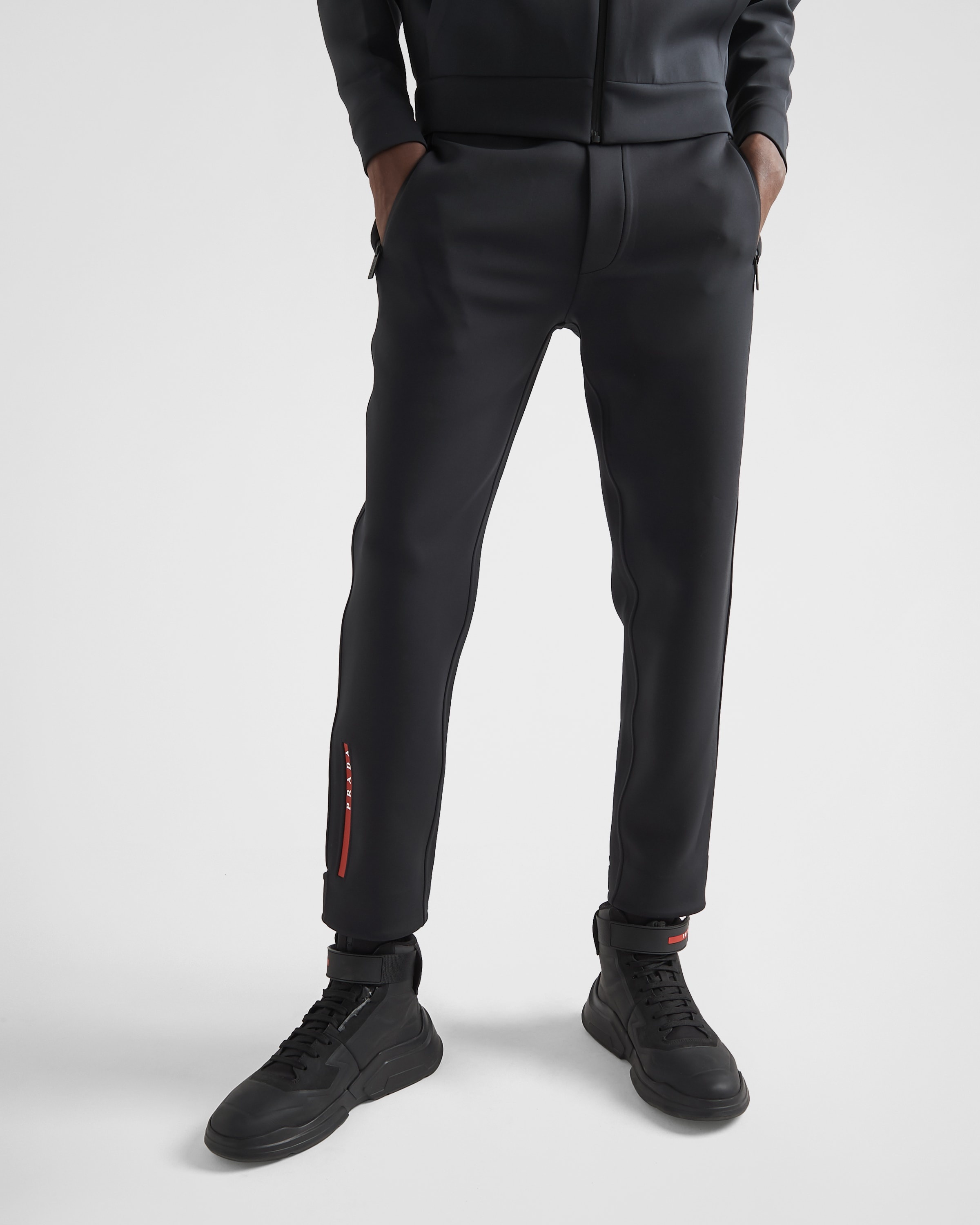 Technical fabric joggers with heat-sealed taped seams - 3