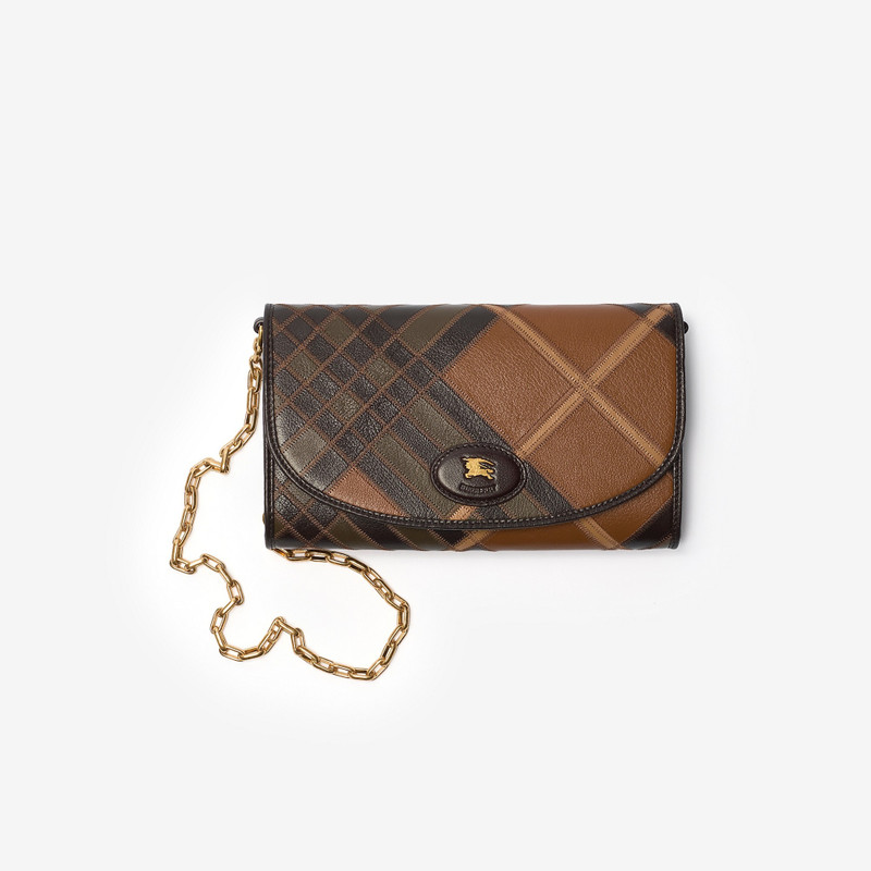 Highlands Chain Strap Wallet​ 1