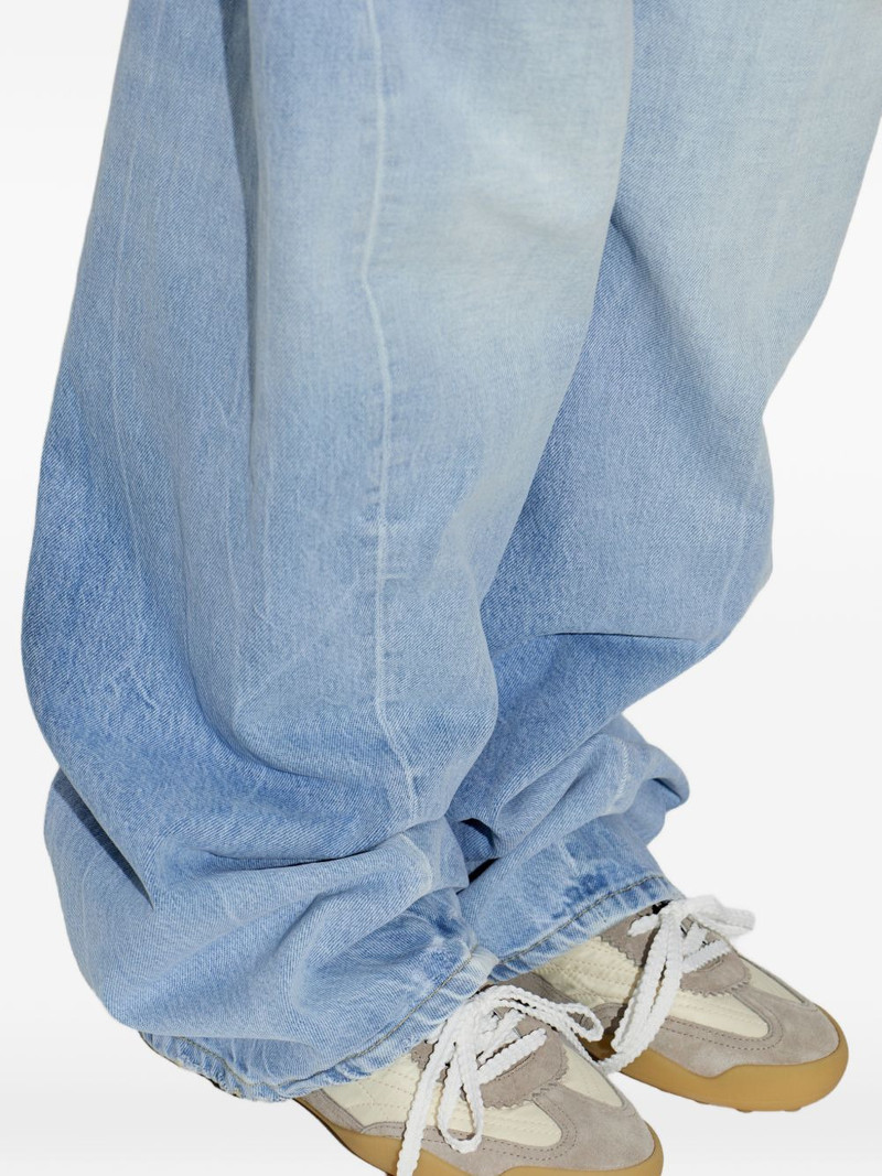 Soccer sneakers 5