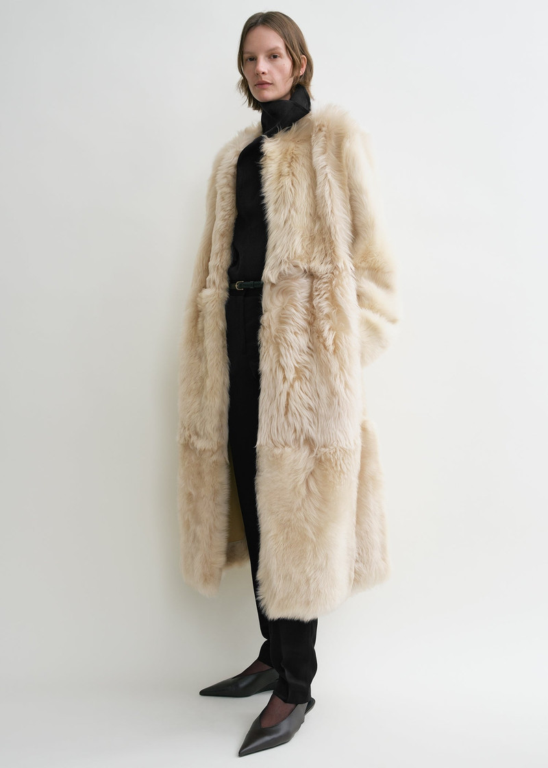 Silky shearling coat eggnog 3