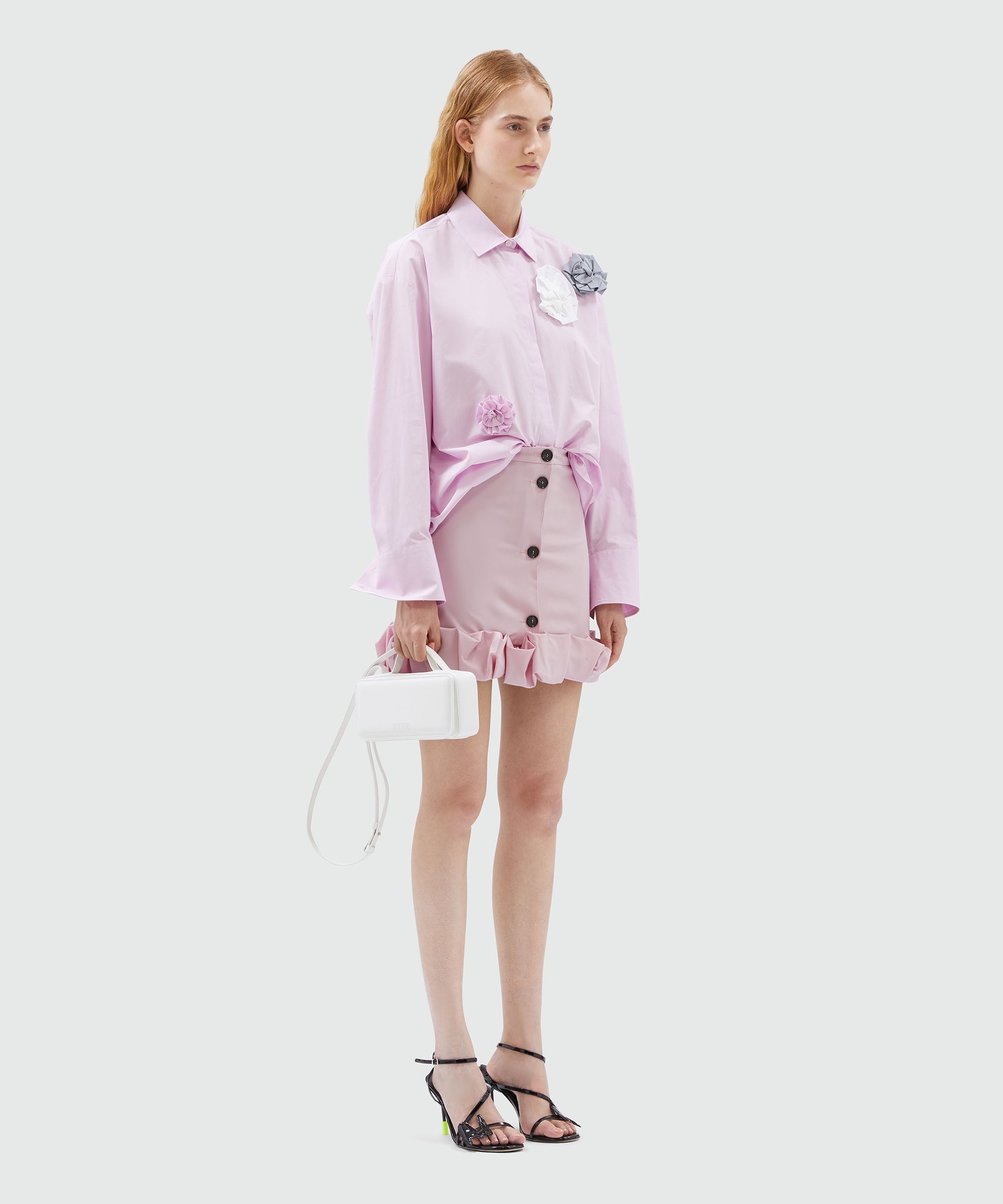 Pink wool miniskirt with ruffles - 4