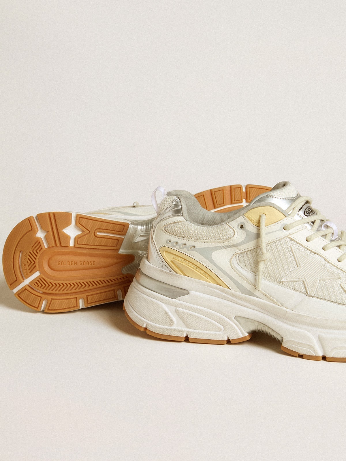 Women’s Lightstar in white leather and mesh with worn-white star - 3