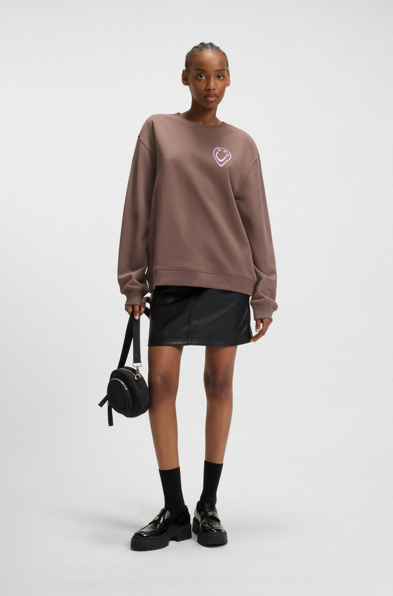HUGO ALL-GENDER SWEATSHIRT WITH HAPPY HUGO ARTWORK outlook