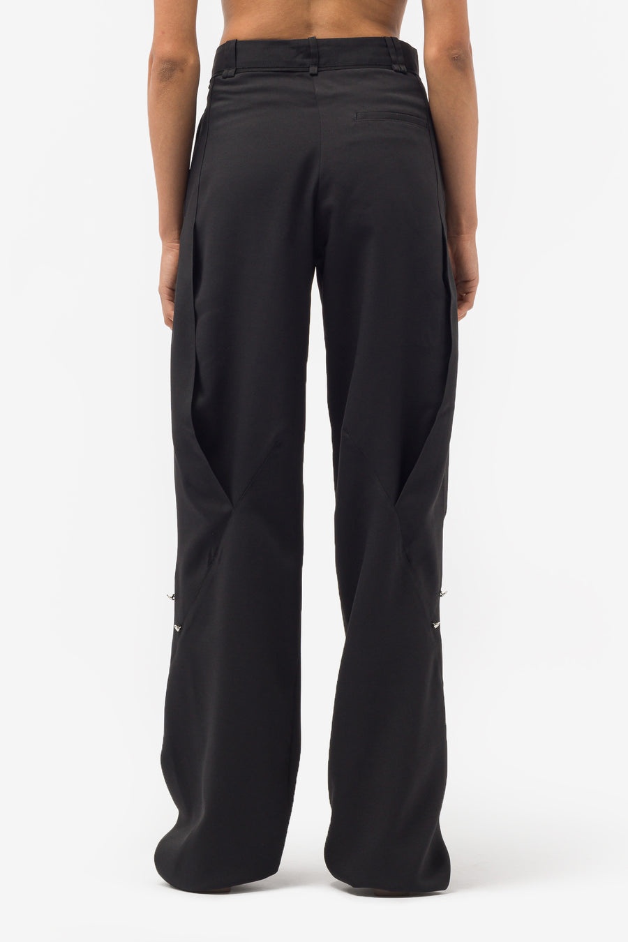 Kiko Kostadinov Hina Pleat Trousers in Crow Black | notreshop 