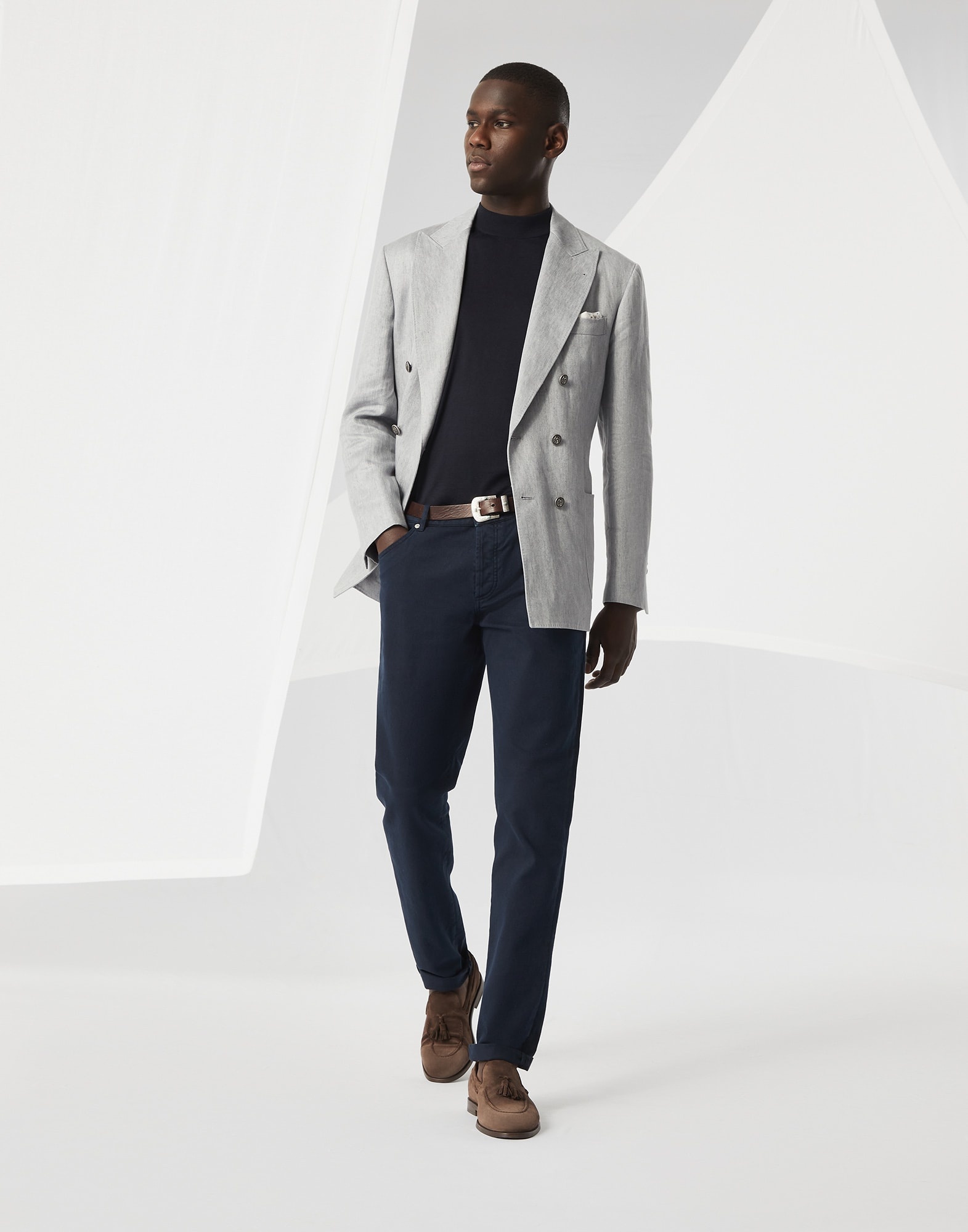 Garment-dyed slim fit trousers in comfort cotton lightweight denim - 4