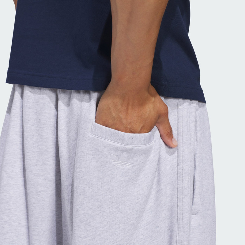 ORIGINALS GRAPHIC SWEATSHORT 5