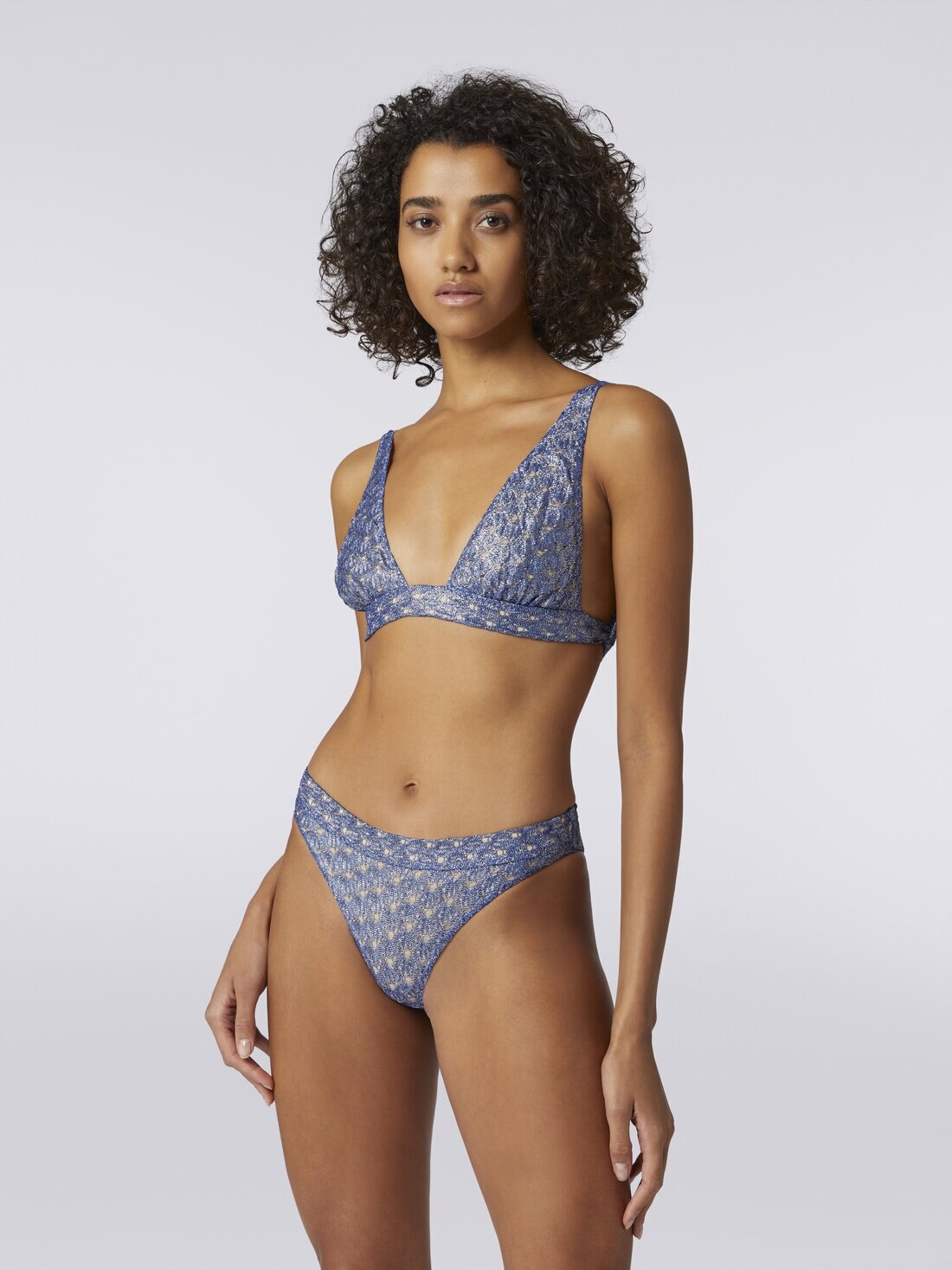 Bikini in lace-effect viscose with glossy finish - 2