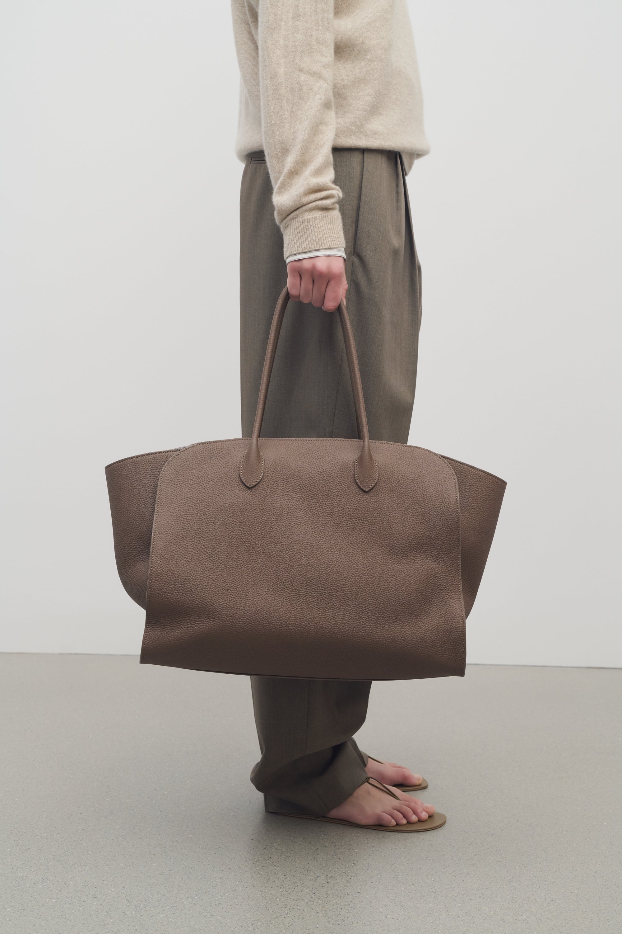 Marlo 17 Bag in Leather - 5