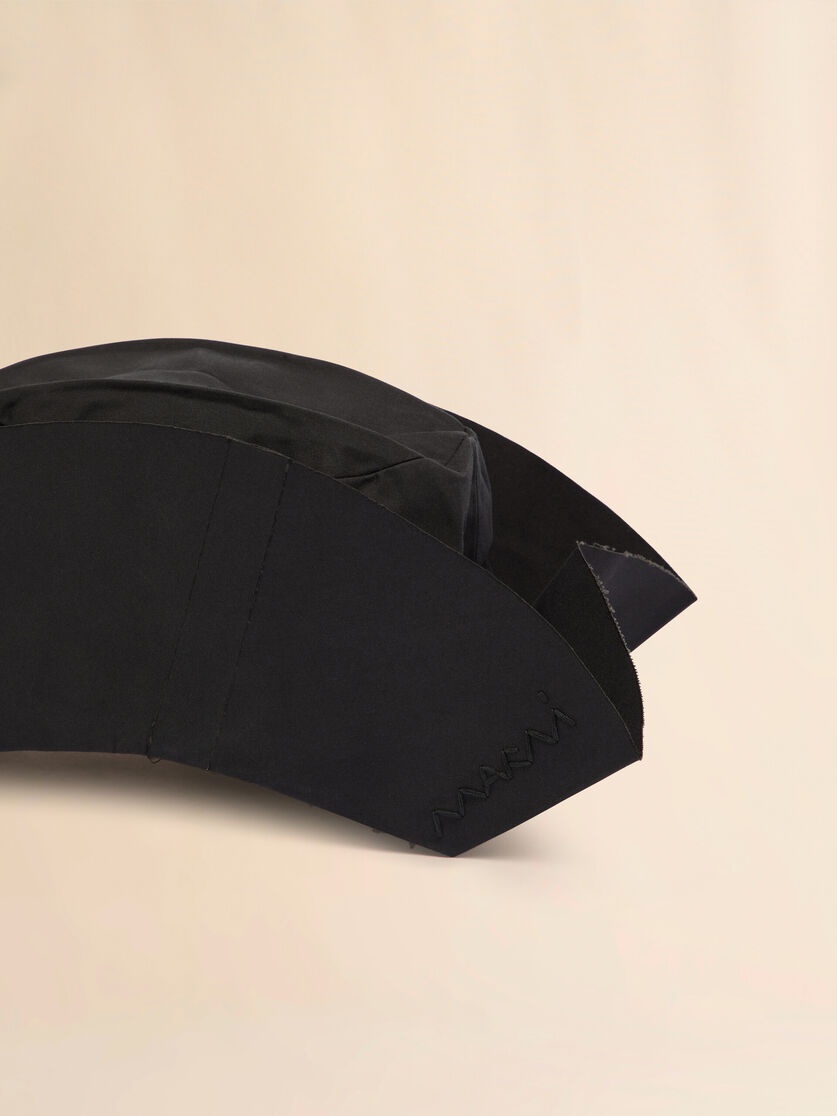 MEDIUM BLACK COTTON BUCKET HAT WITH MARNI SYMBOL - 4