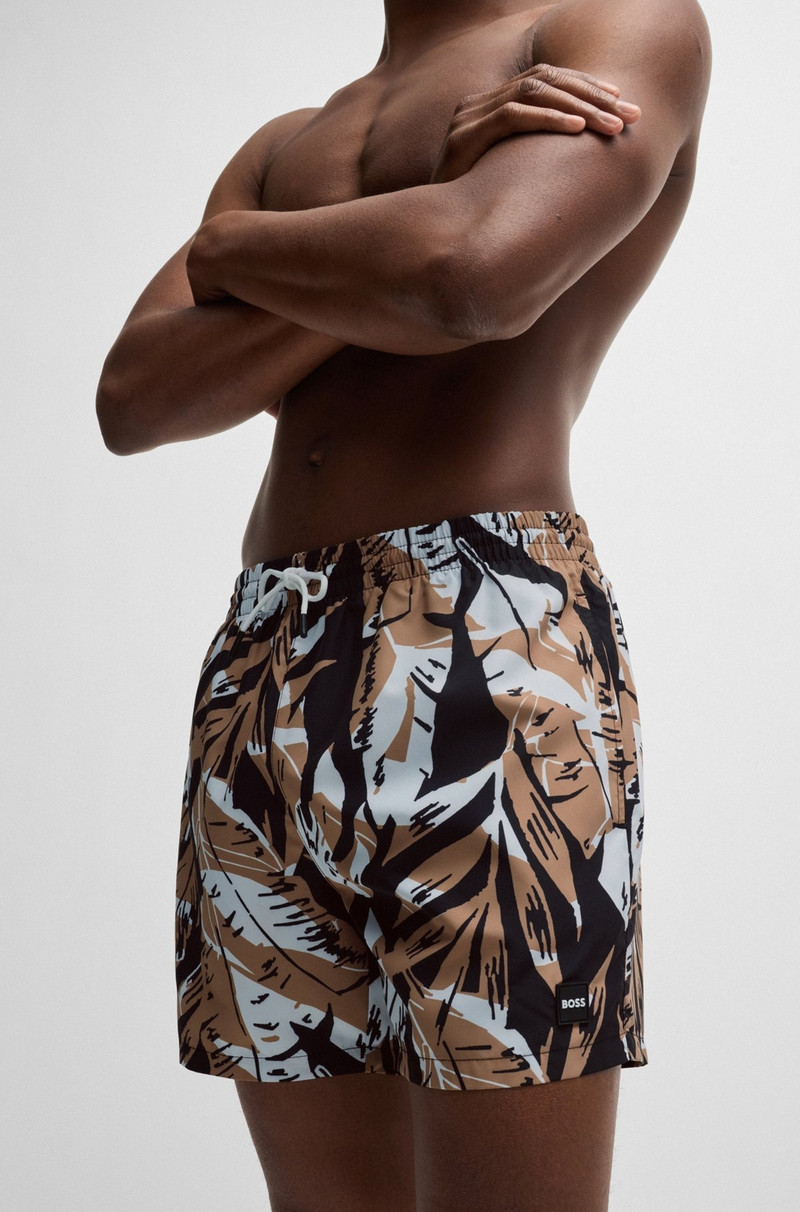 FULLY LINED SWIM SHORTS WITH SEASONAL PRINT 3