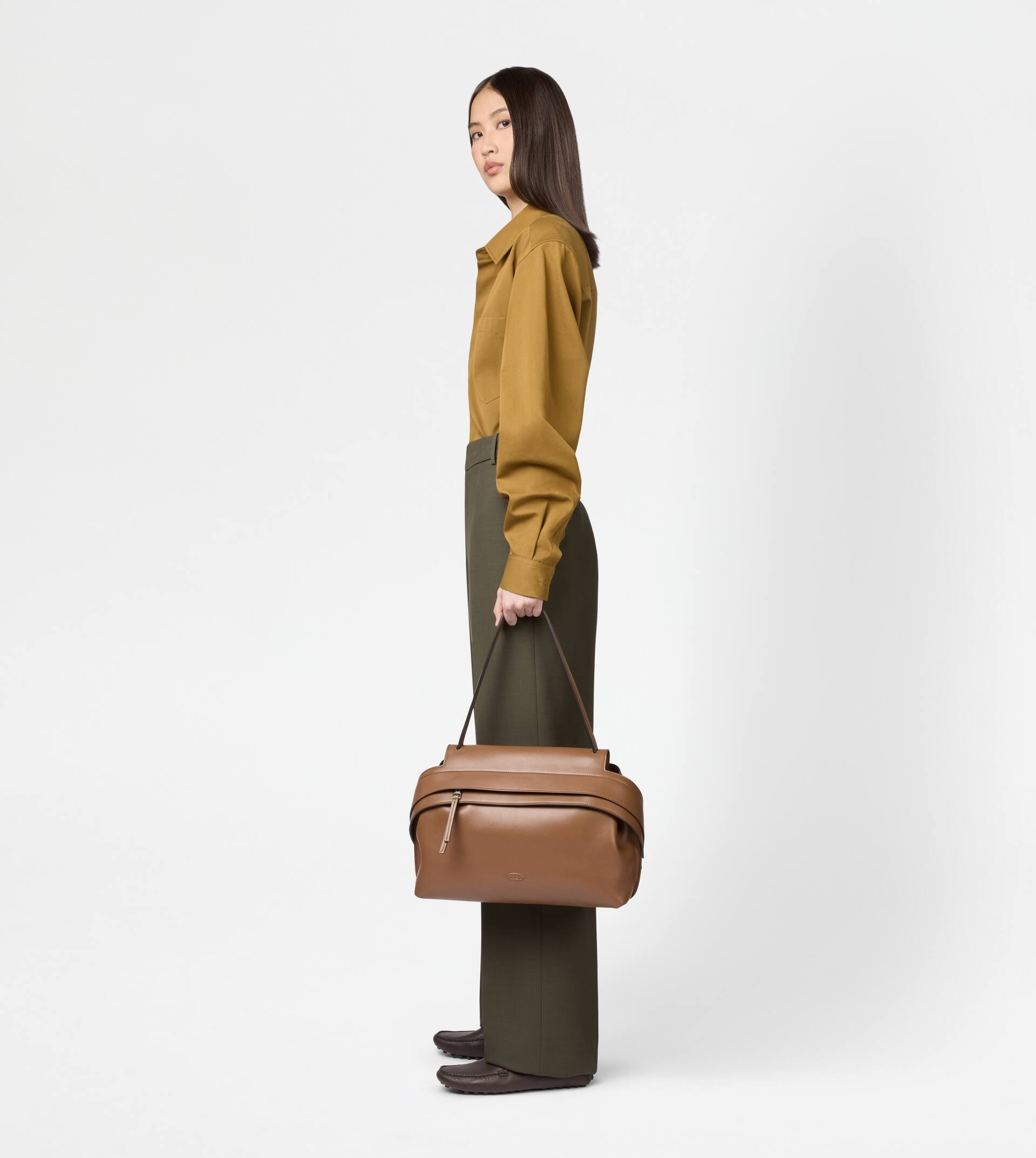TOD'S WAVE BAG IN LEATHER MEDIUM - BROWN - 8