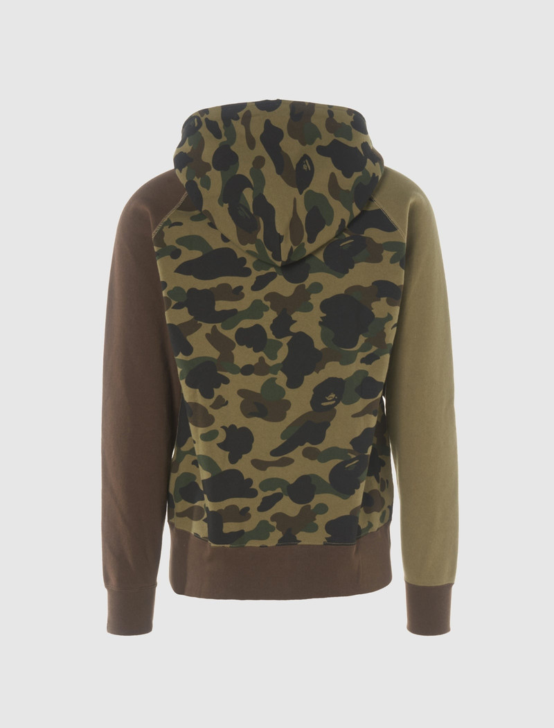 A BATHING APE® 1ST CAMO CRAZY HOODIE outlook
