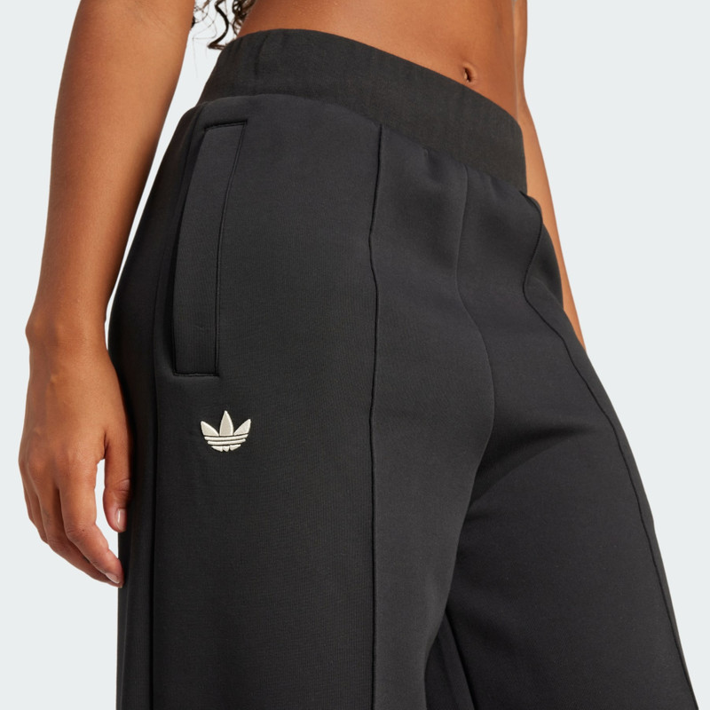 Adicolor Neuclassics Track Pants 6