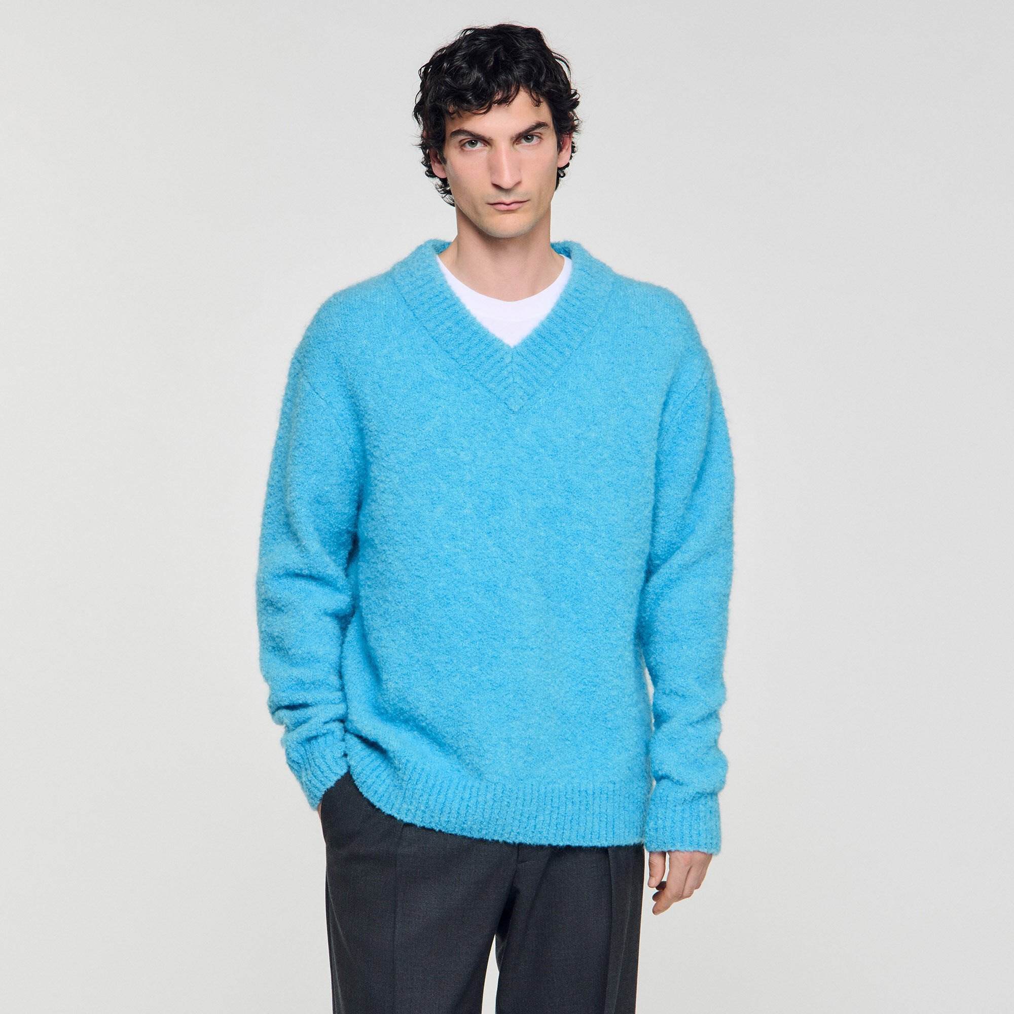 V-NECK LONG-SLEEVE SWEATER - 4