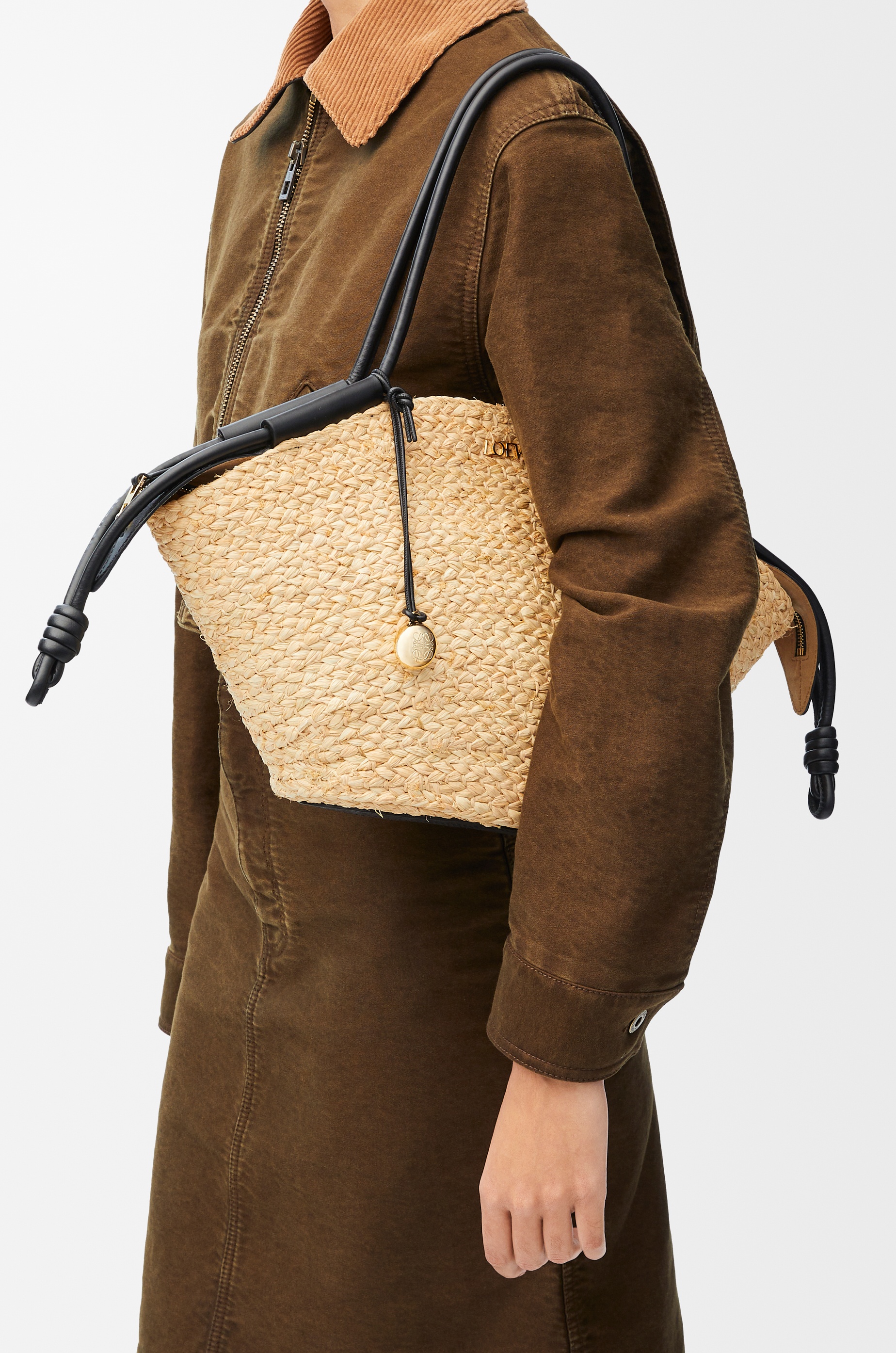 Small Paseo basket in raffia and nappa calfskin 3