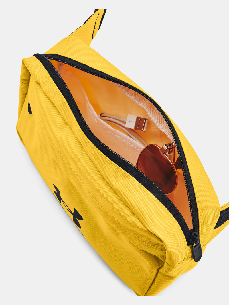 UA Loudon Lite Waist Bag Crossbody 4