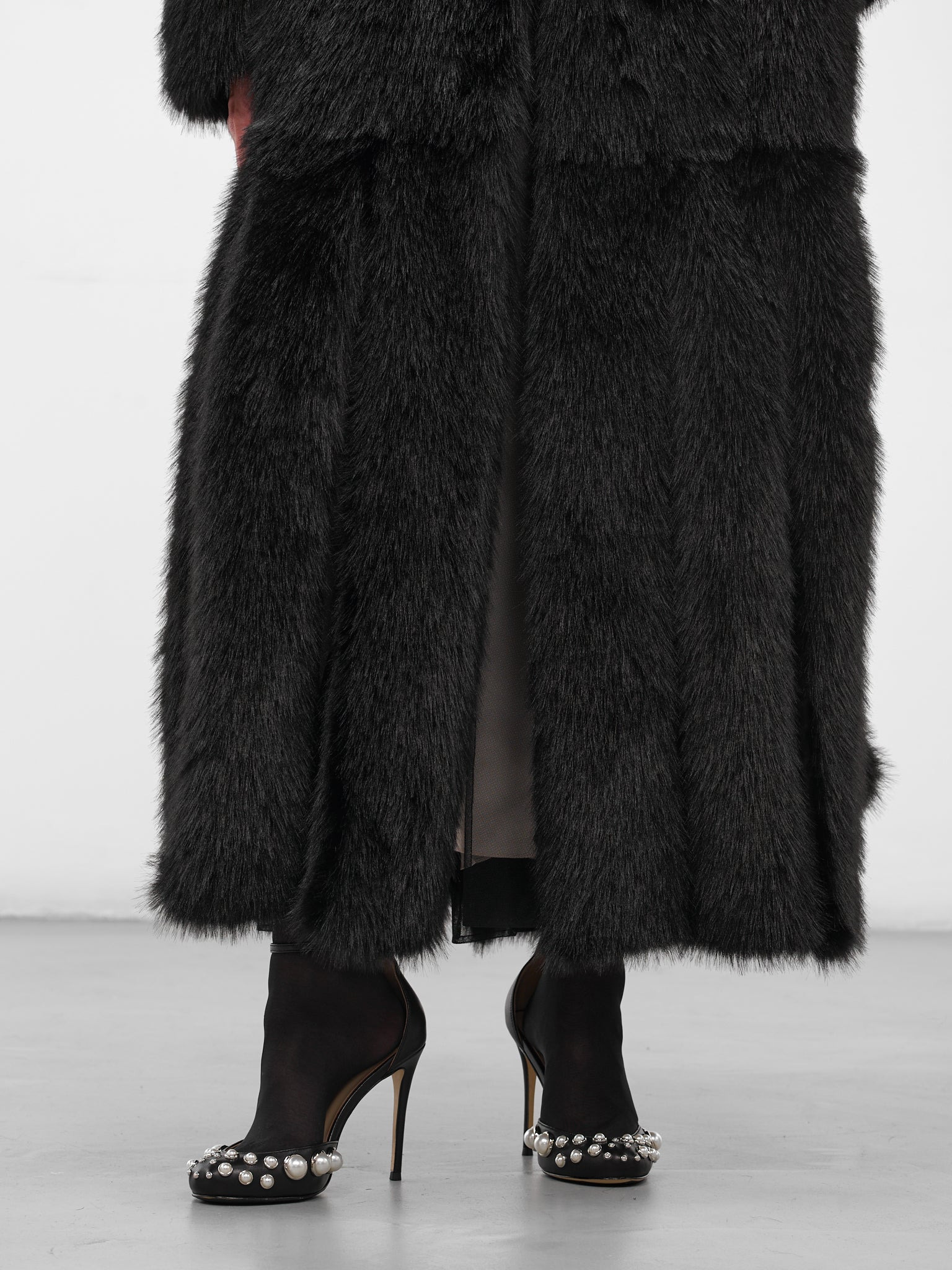 Black Oversized Long Fur Coat - 4