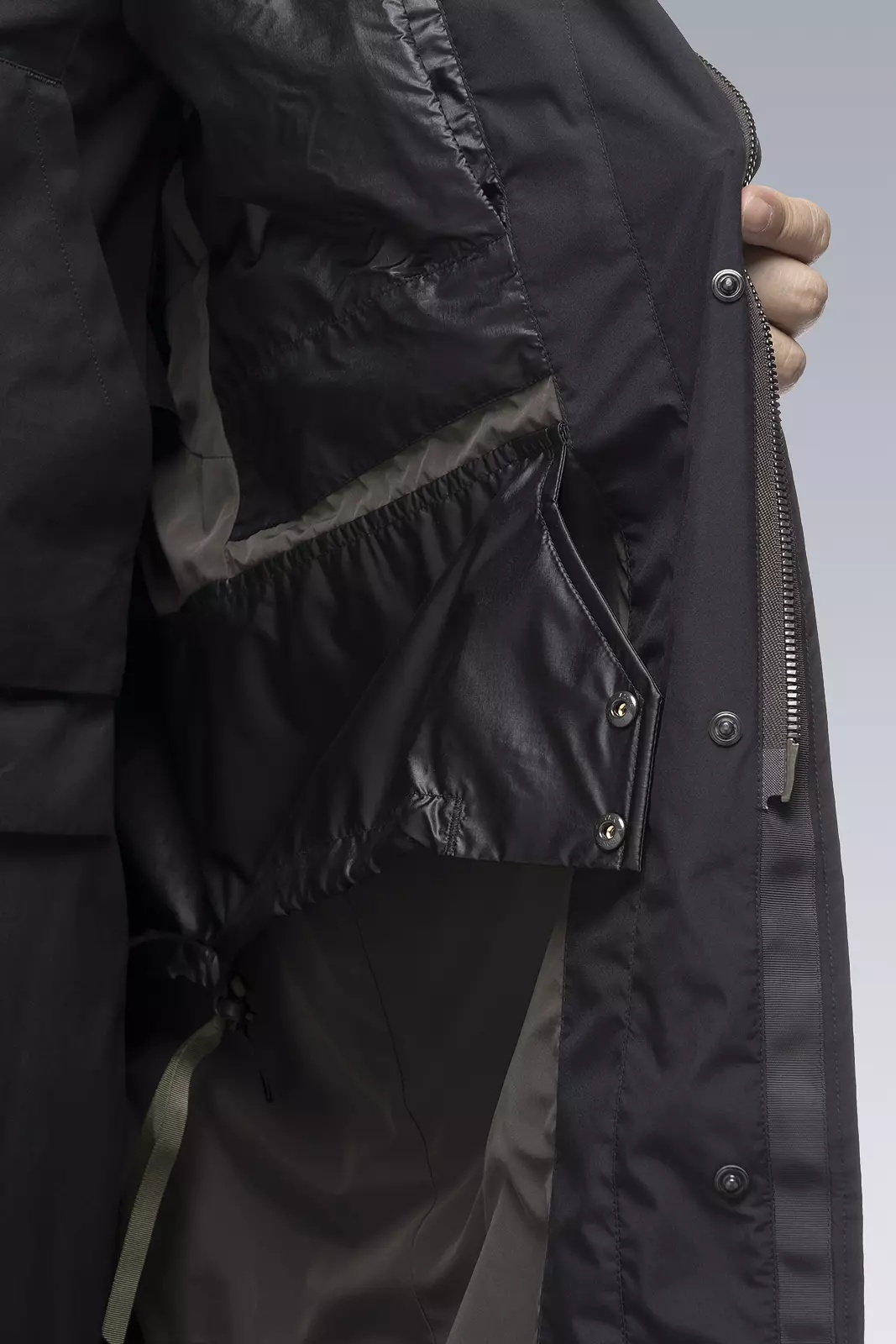 J99U-WS 2L Gore-Tex Infinium™ Windstopper® Coat Black - 27