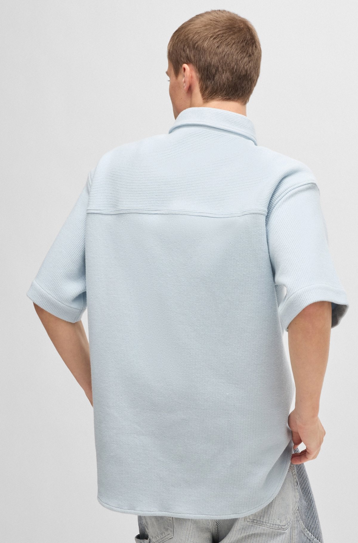 SHORT-SLEEVED SHIRT IN WAFFLE-STRUCTURED COTTON - 5