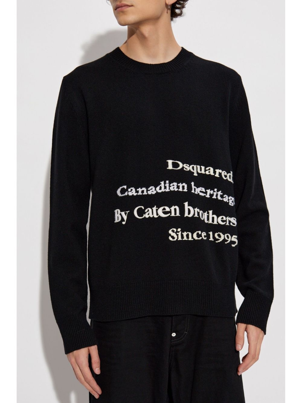 text-embroidered sweater - 3