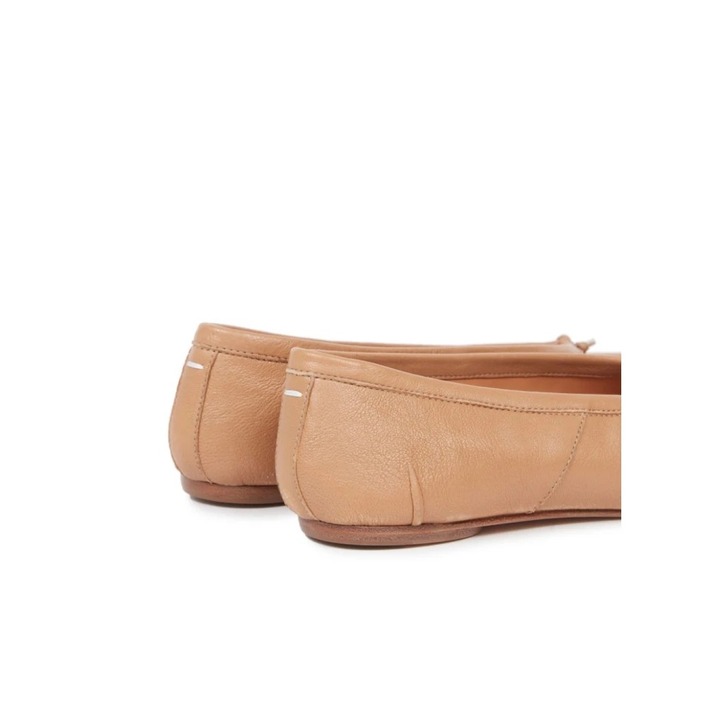 BEIGE FLAT SHOES WITH TABI TIP - 4