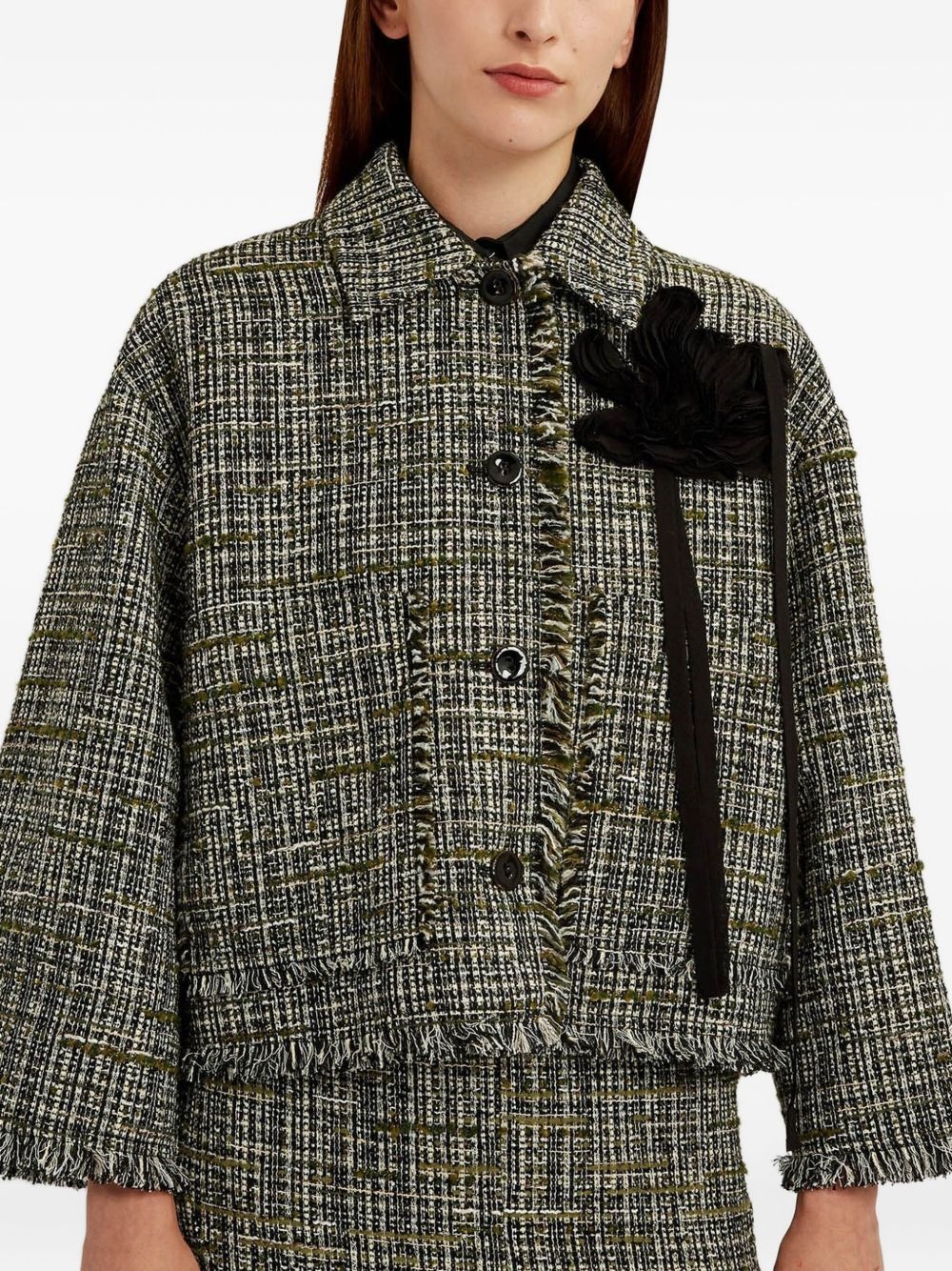 flower-embellished tweed jacket - 5