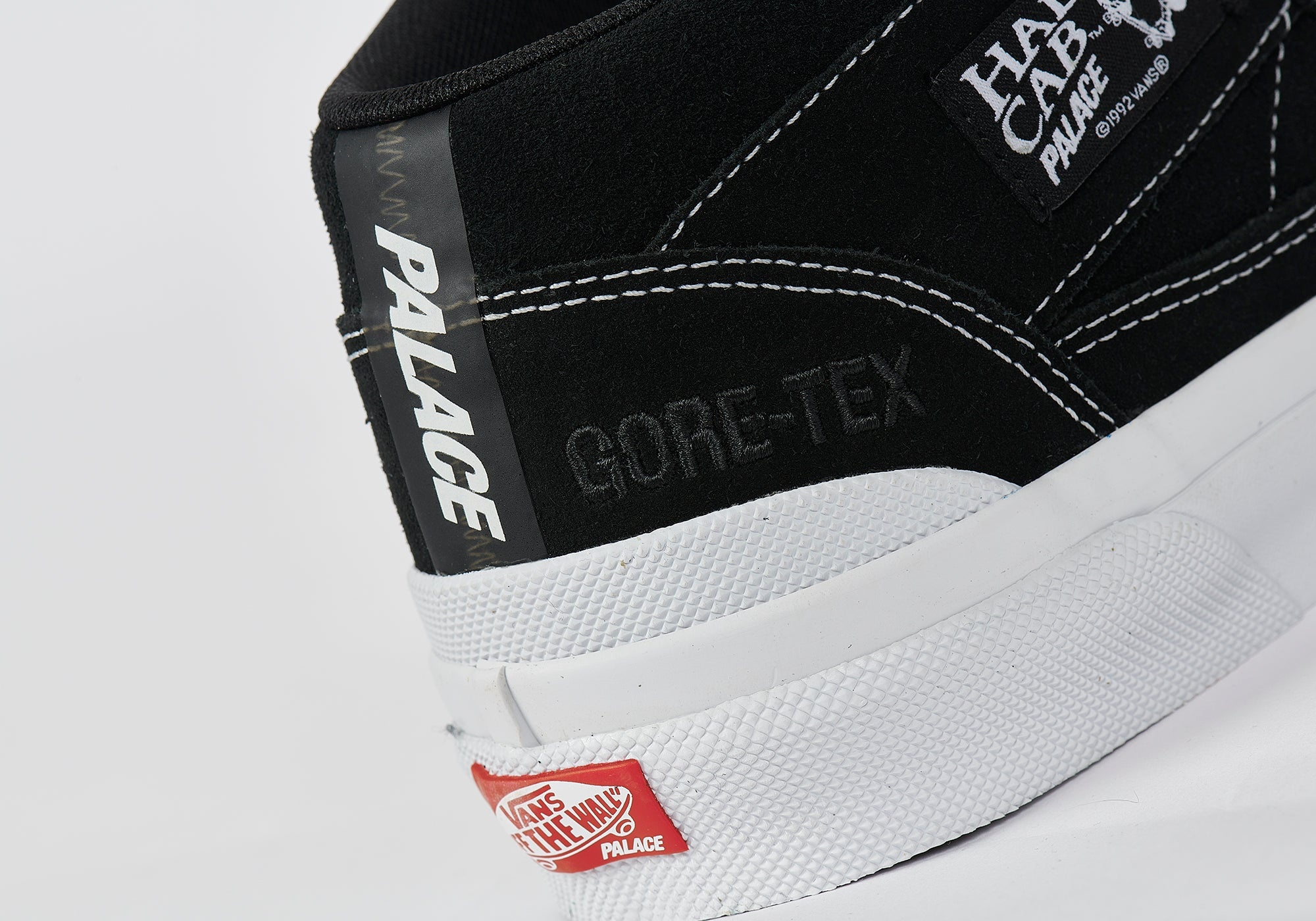 PALACE VANS SKATE HALF CAB ’92 GTX BLACK - 8