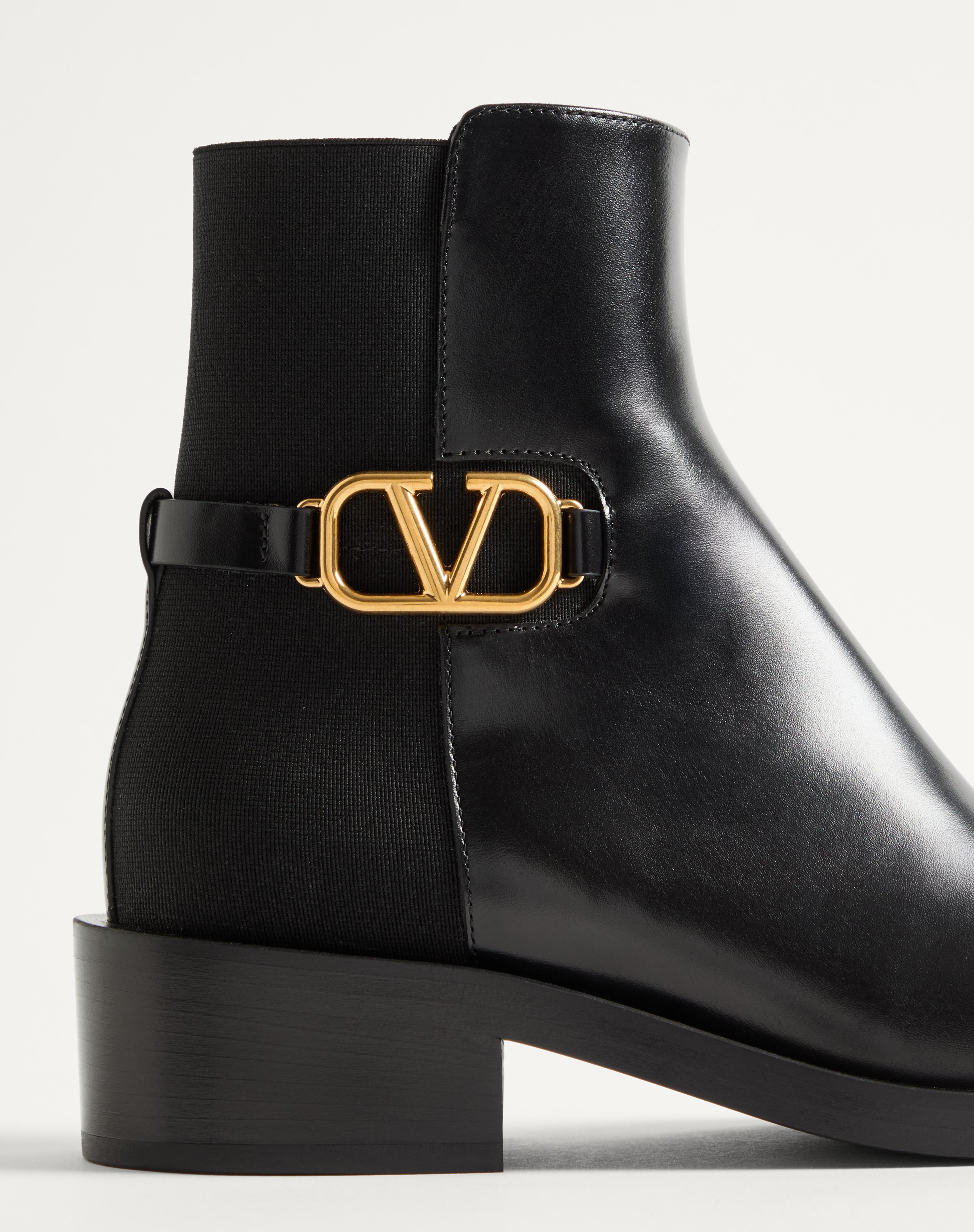 VLOGO SIGNATURE CALFSKIN ANKLE BOOT 30MM - 7