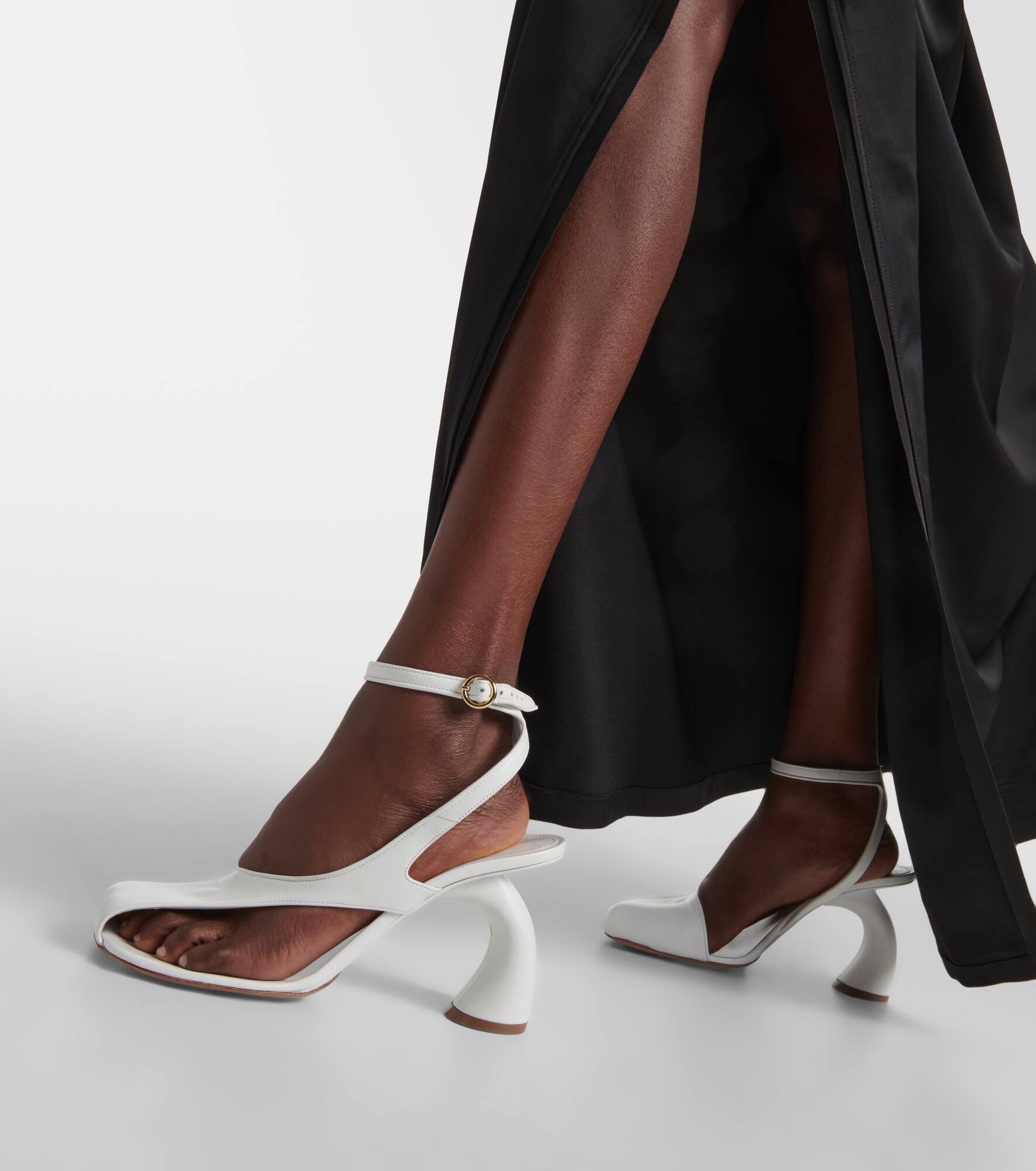 Bridal leather pumps - 4