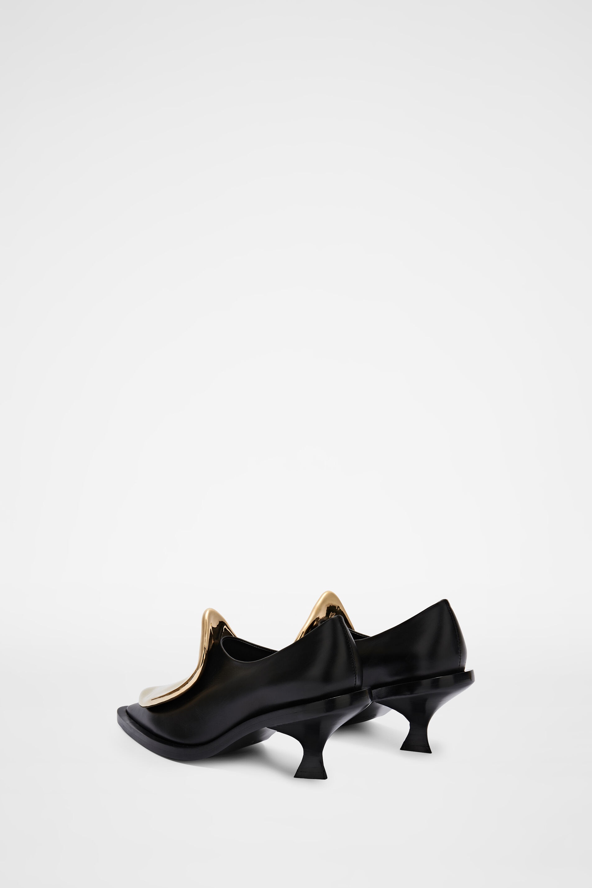 Pumps - 4
