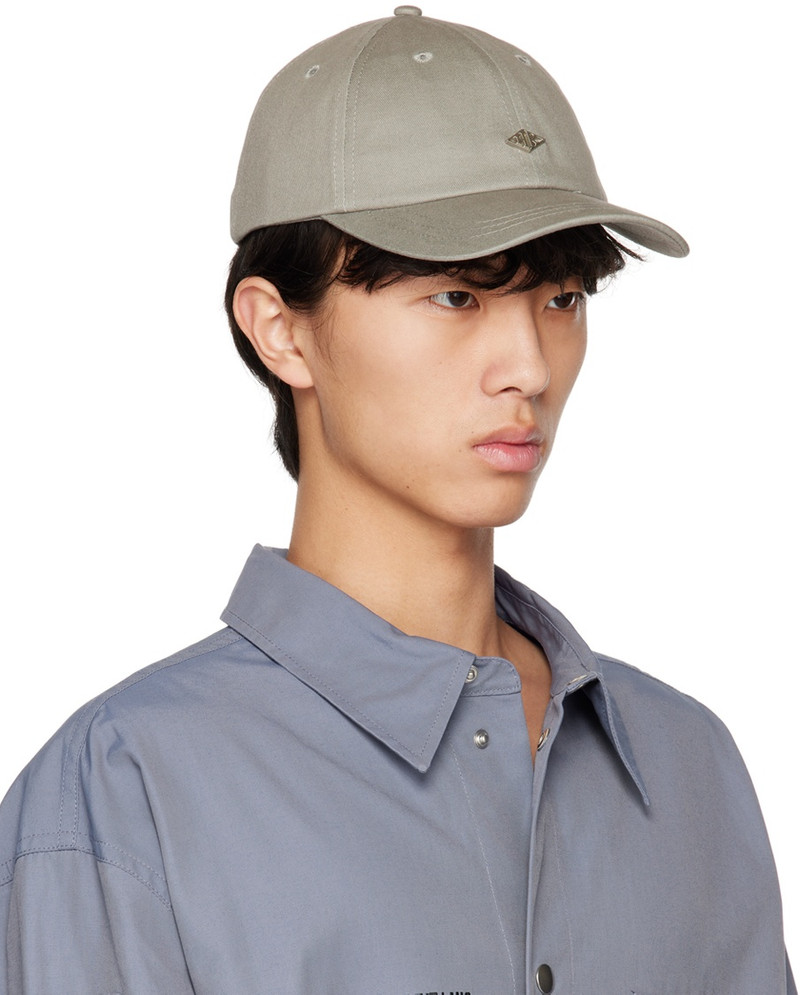HAN KJØBENHAVN Gray HK Diamond Cap outlook