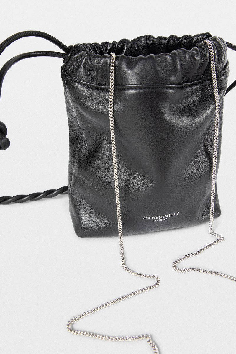 Marilyn Medium Knot Bag 4