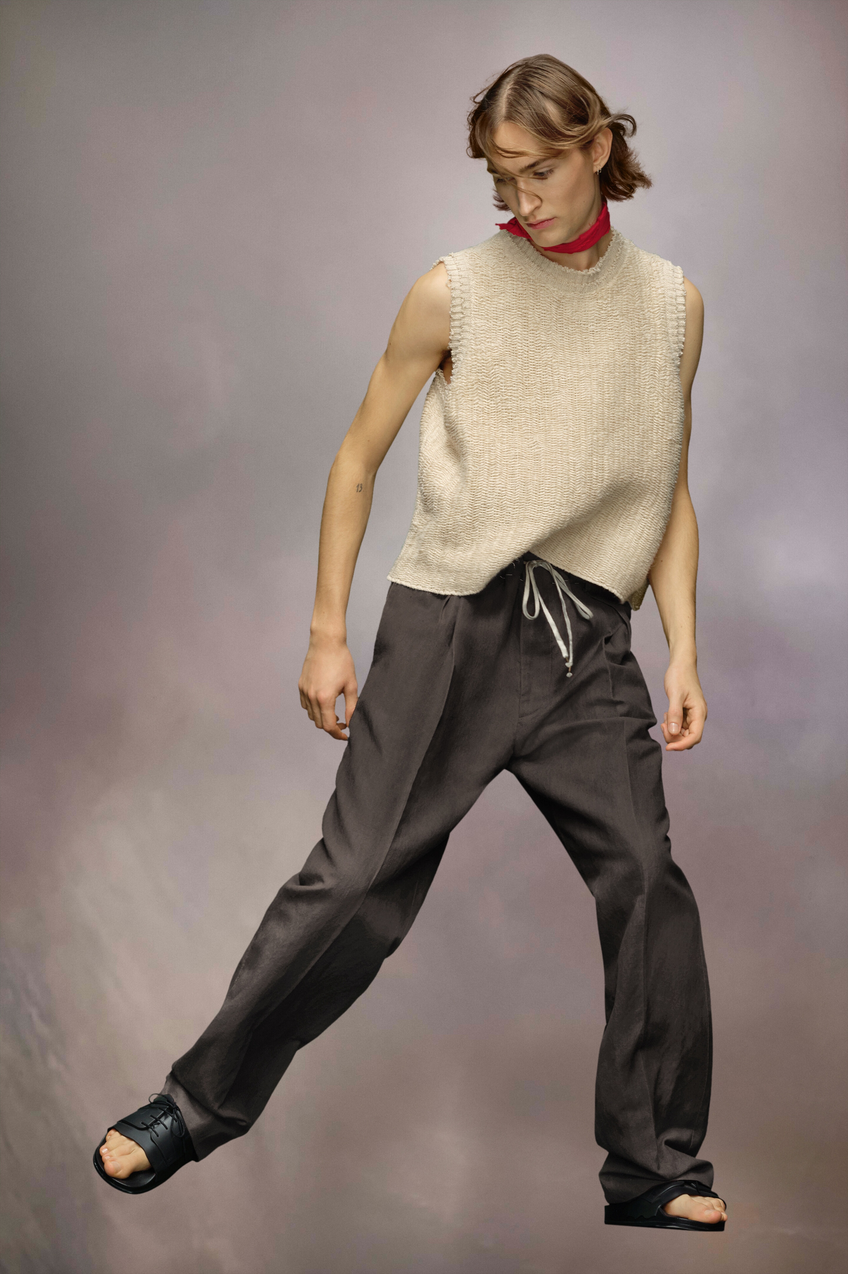 Raw woven knit sleeveless top - 2