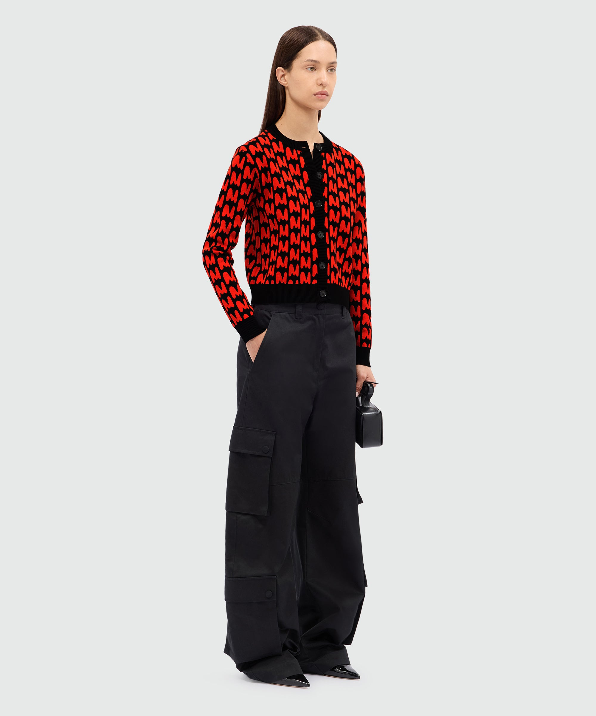 Black knitted cardigan with jacquard pattern "TheMwave" - 4