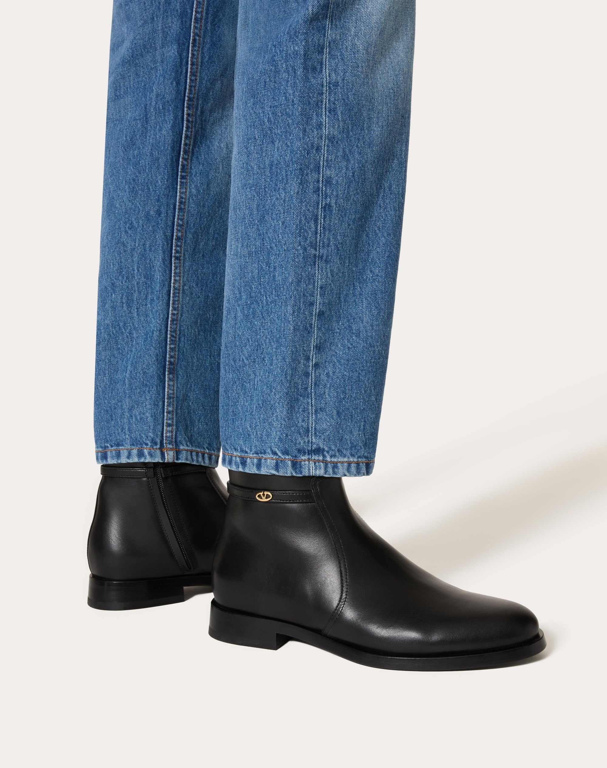 MINI VLOGO SIGNATURE CALFSKIN BOOT - 6