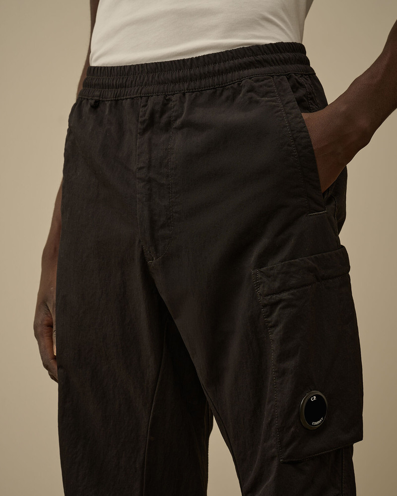 Diagonal Flatt Nylon Regular Cargo Pants 5
