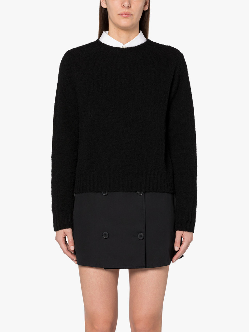 KENNEDI BLACK CREWNECK SWEATER 3