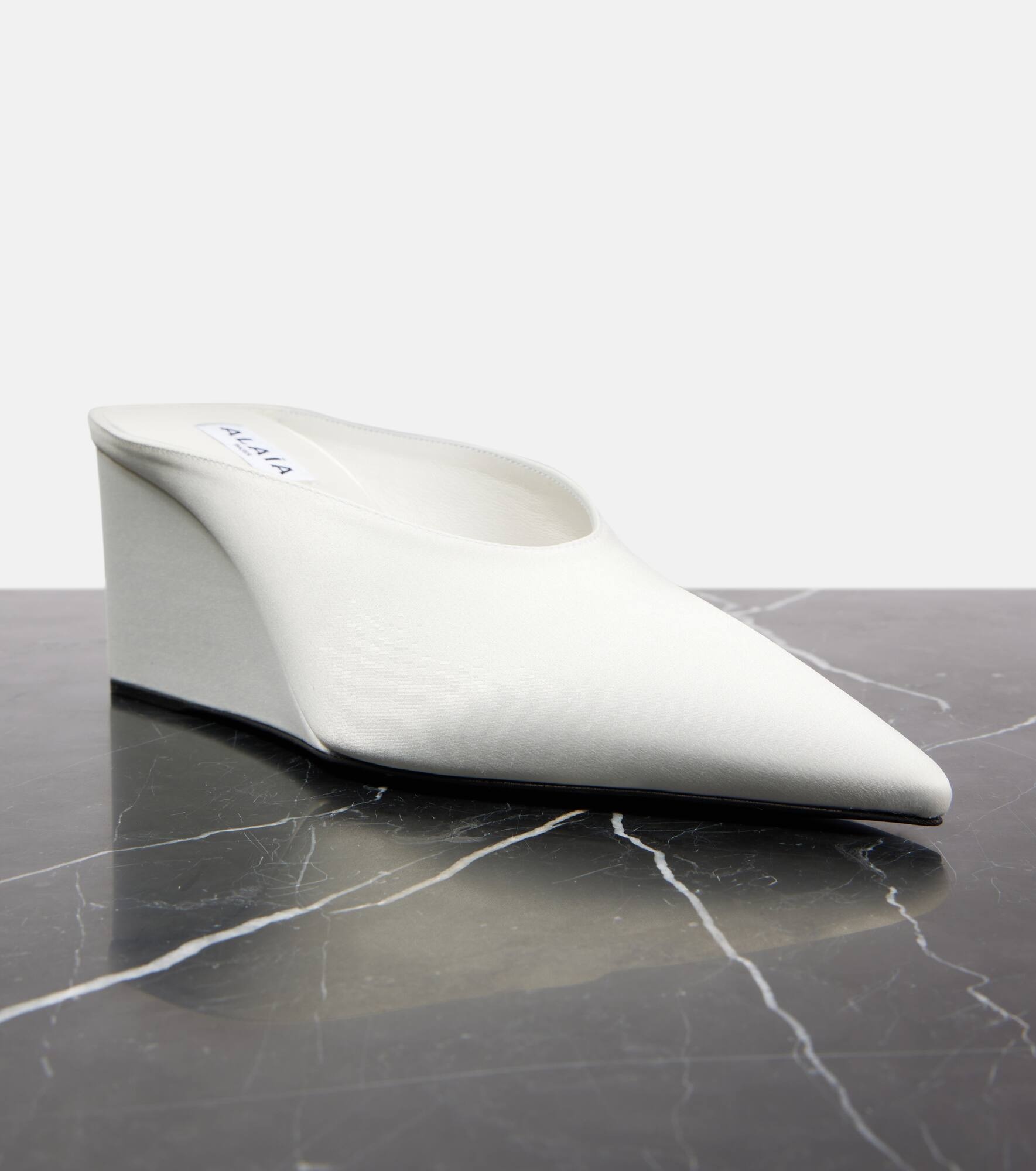 Cube Pointy 75 satin wedges - 5