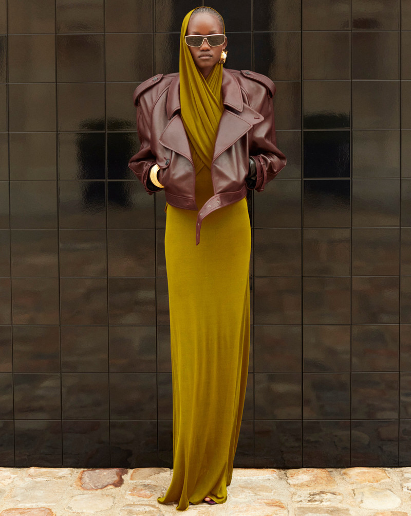 SAINT LAURENT cropped trench in shiny lambskin outlook
