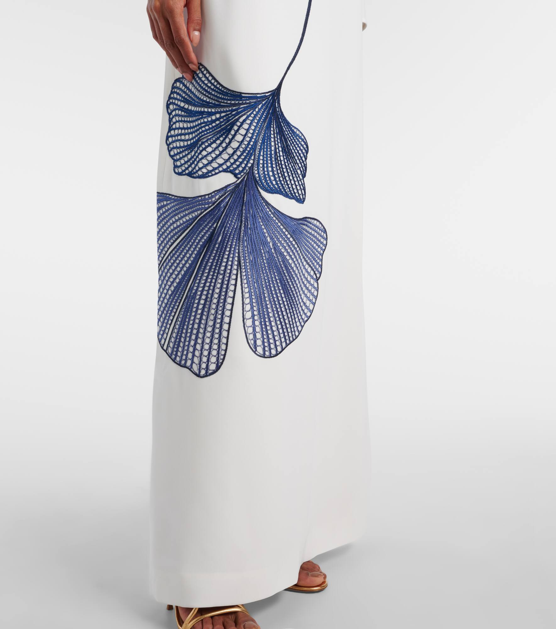 Austie embroidered crêpe gown - 5